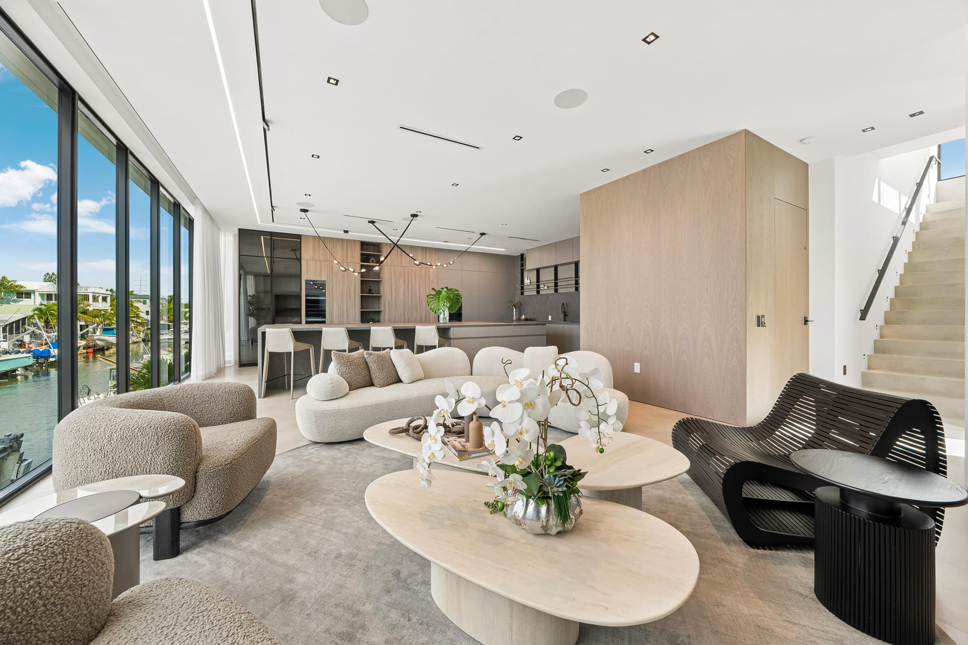 108 Coral Way photo 7