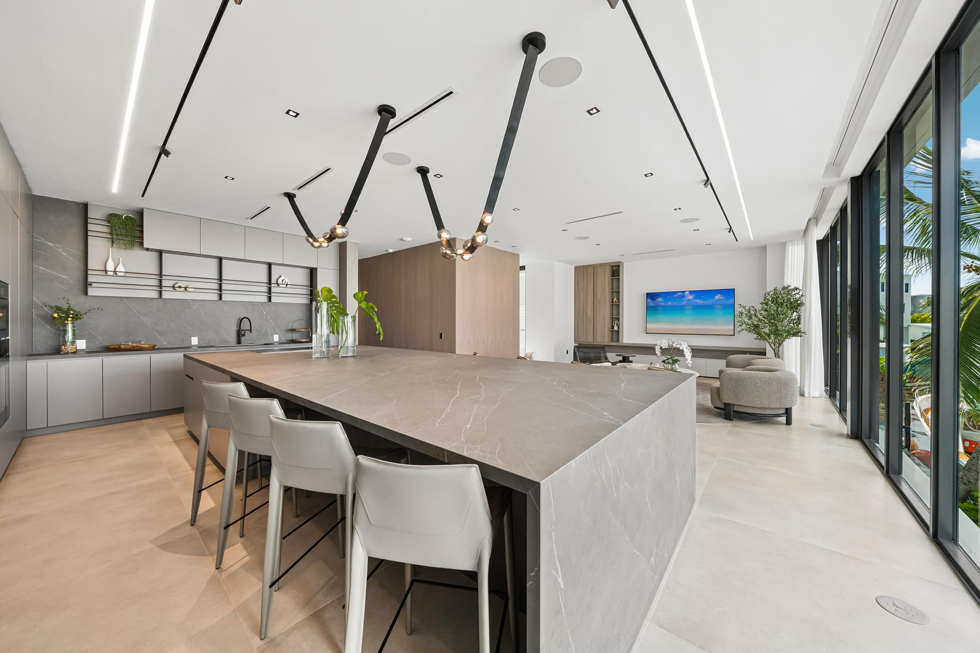 108 Coral Way photo 19