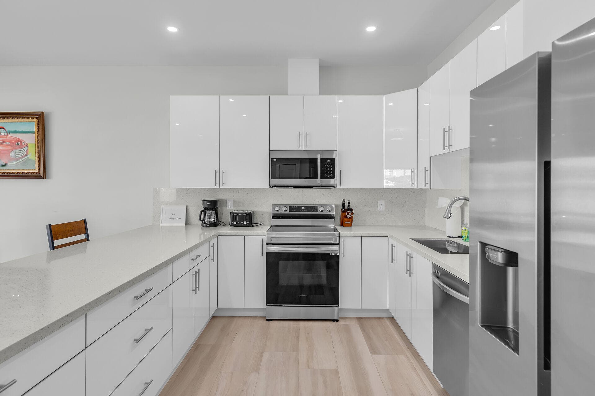 232 Sadowski photo 12