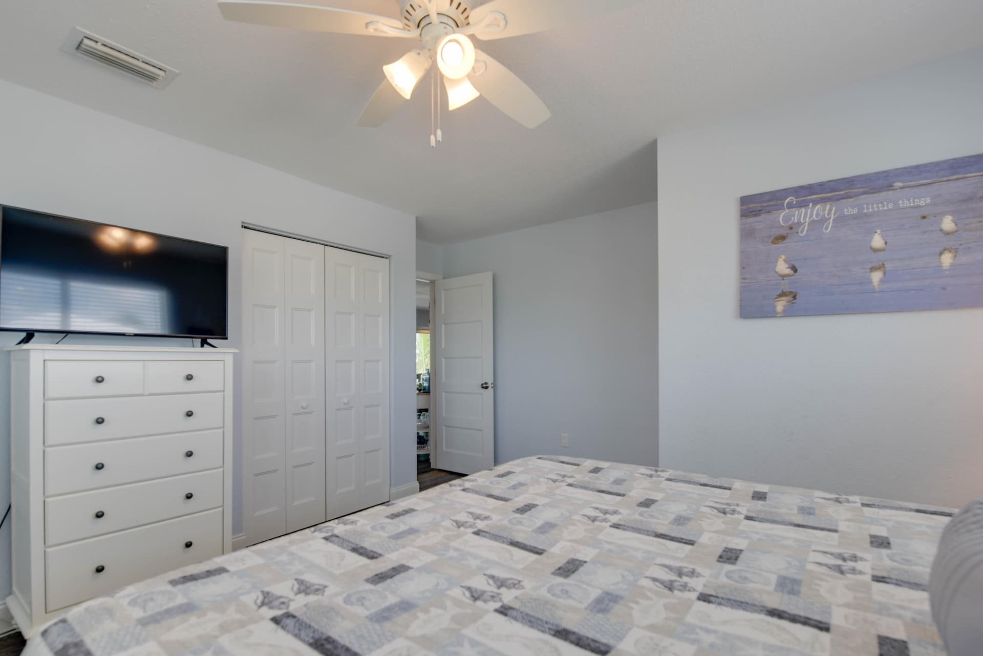 29486 Ranger Avenue photo 7