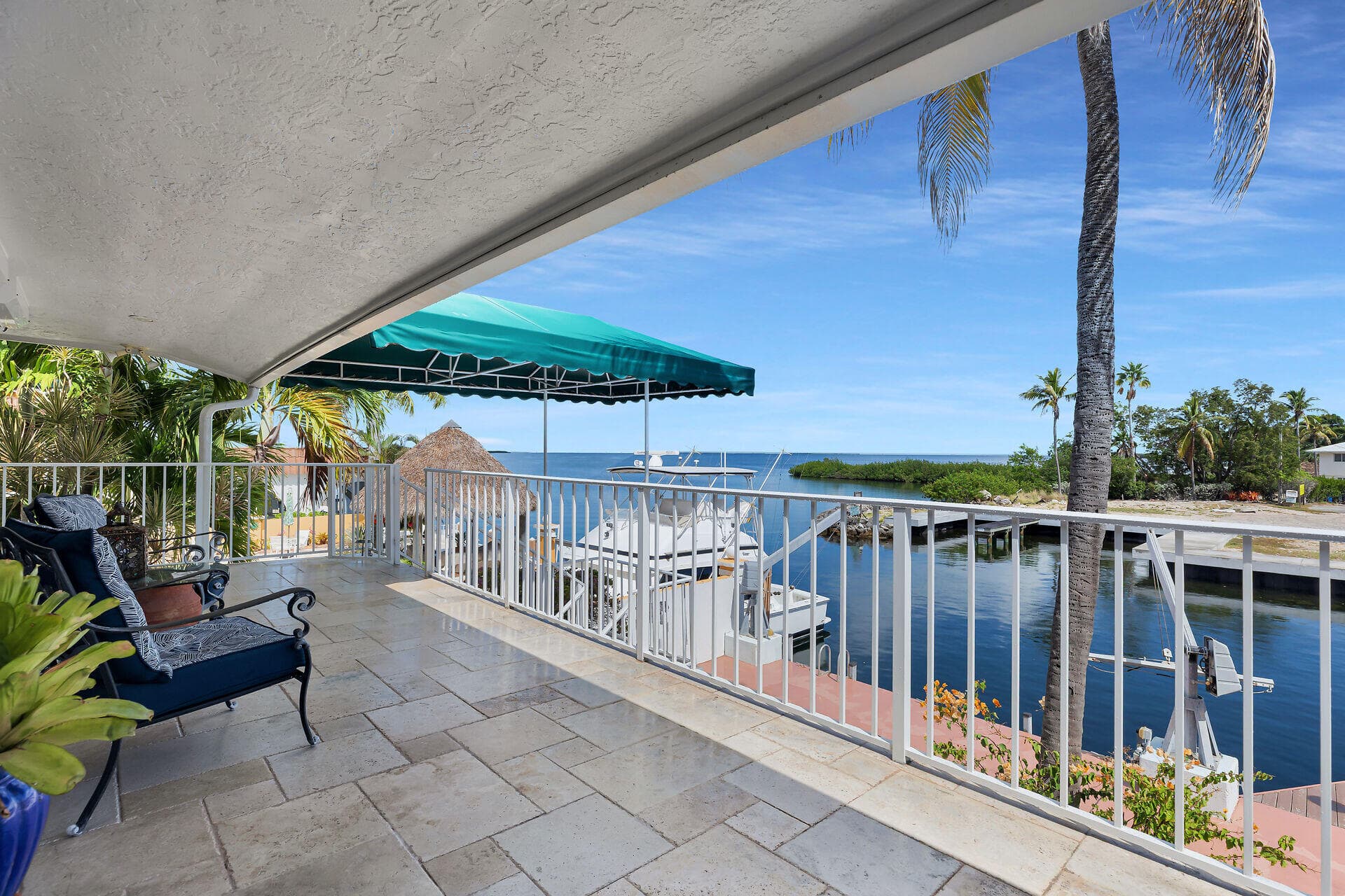 114 N Coconut Palm Boulevard photo 6