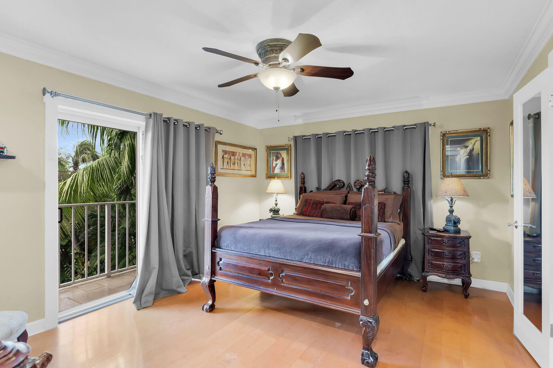114 N Coconut Palm Boulevard photo 22