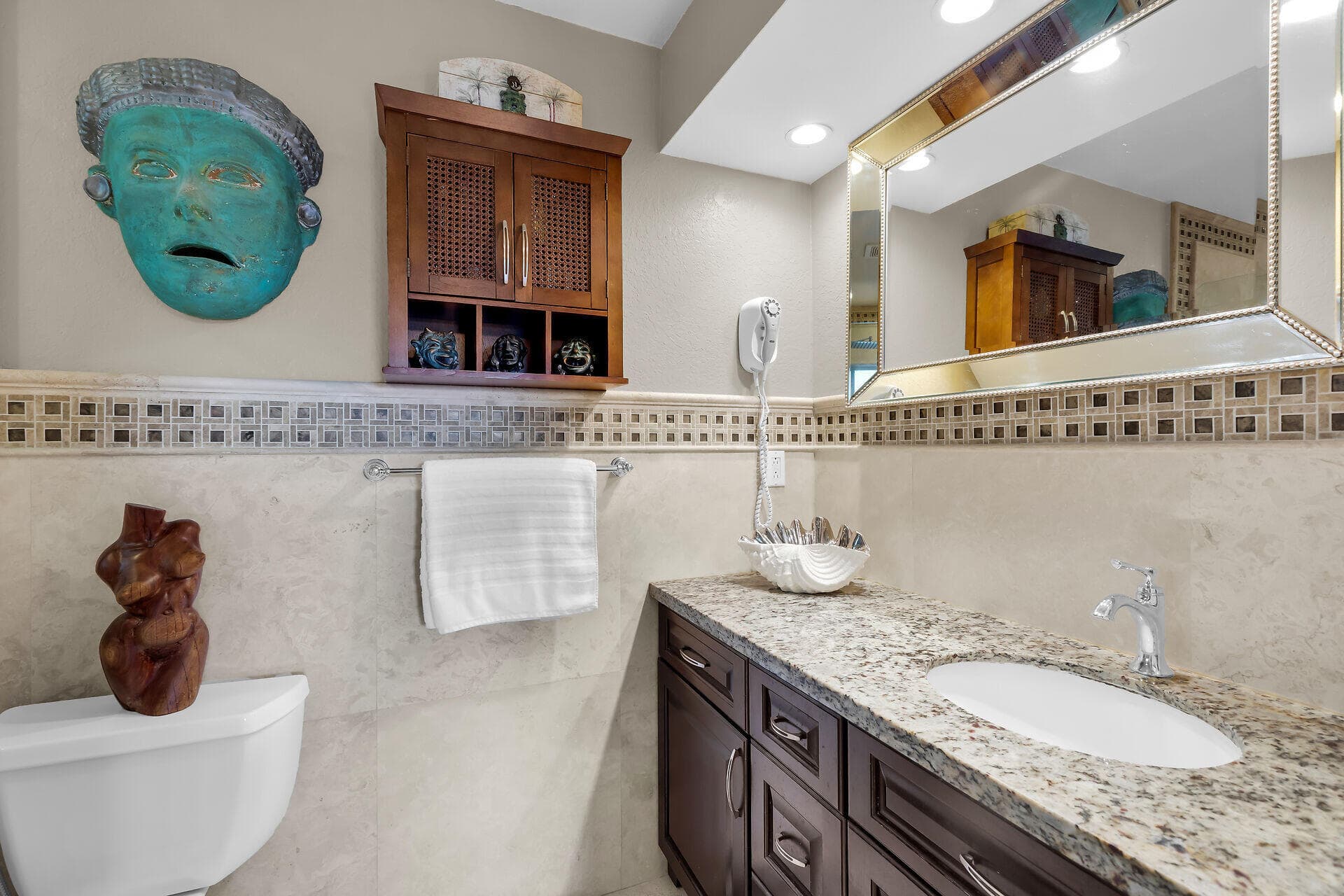 114 N Coconut Palm Boulevard photo 25