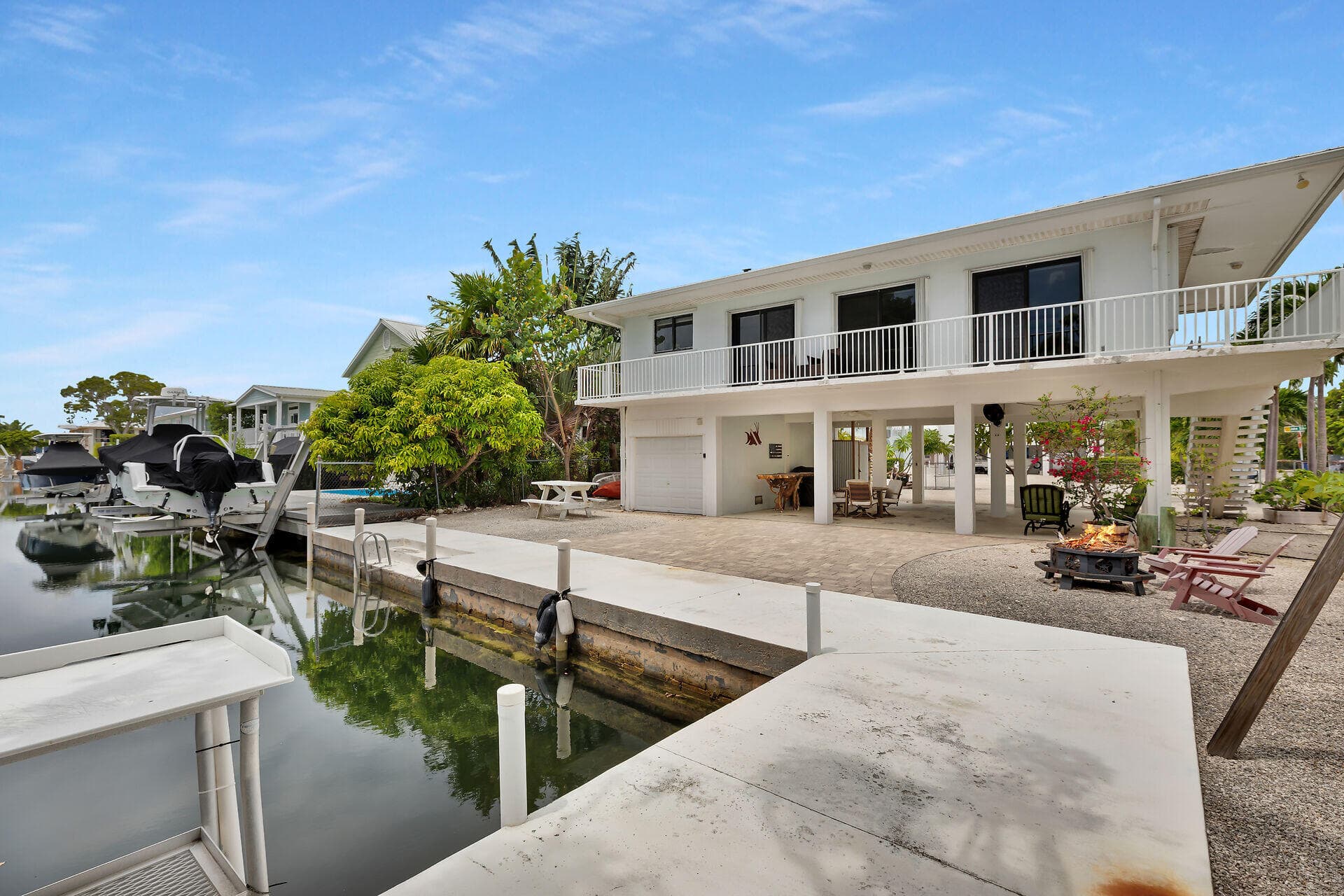 400 La Fitte Road photo 1