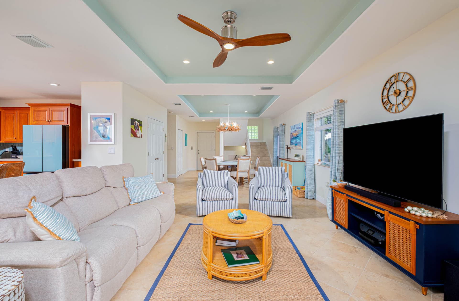 148 Riviera Drive photo 10