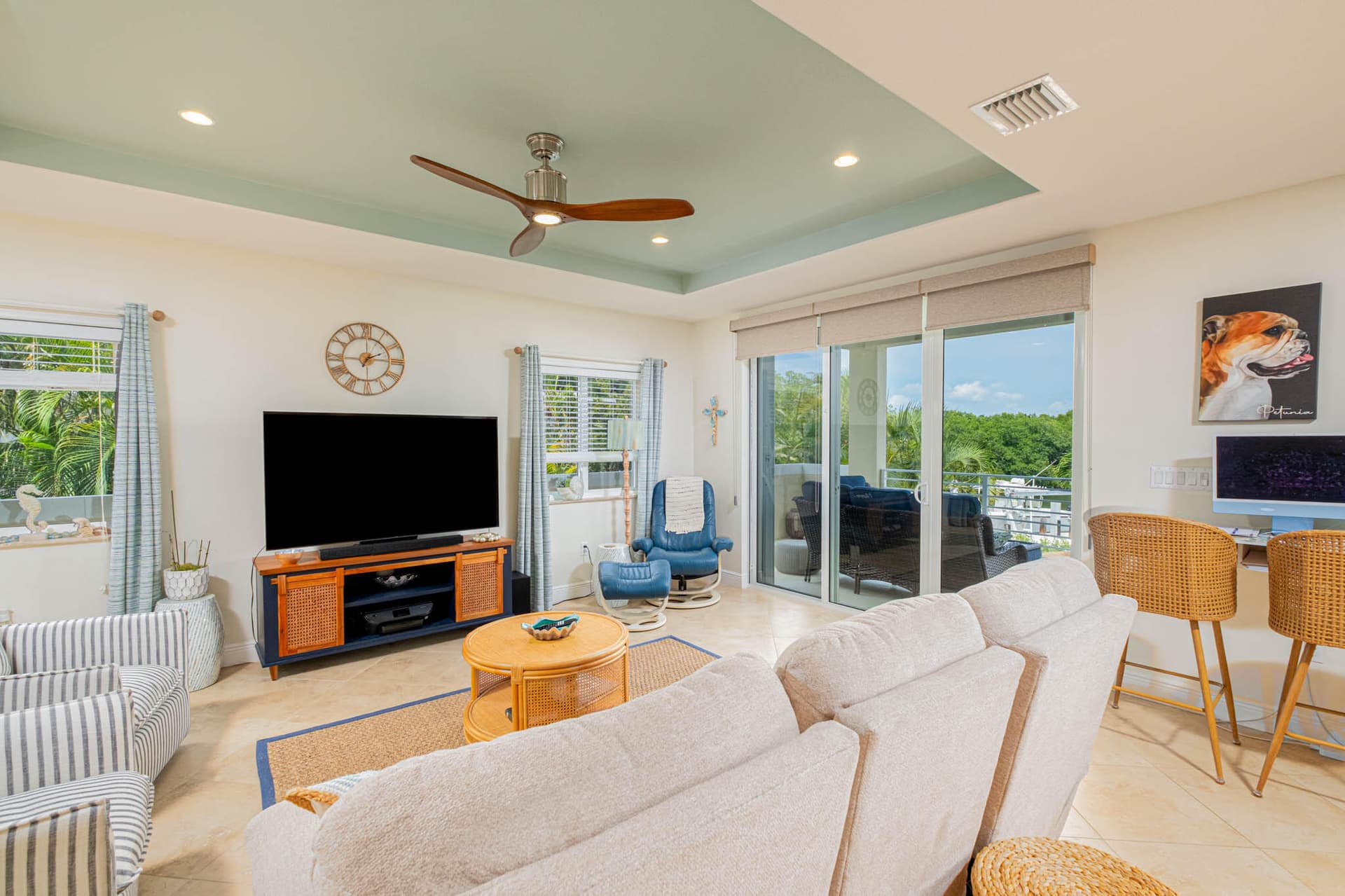 148 Riviera Drive 5