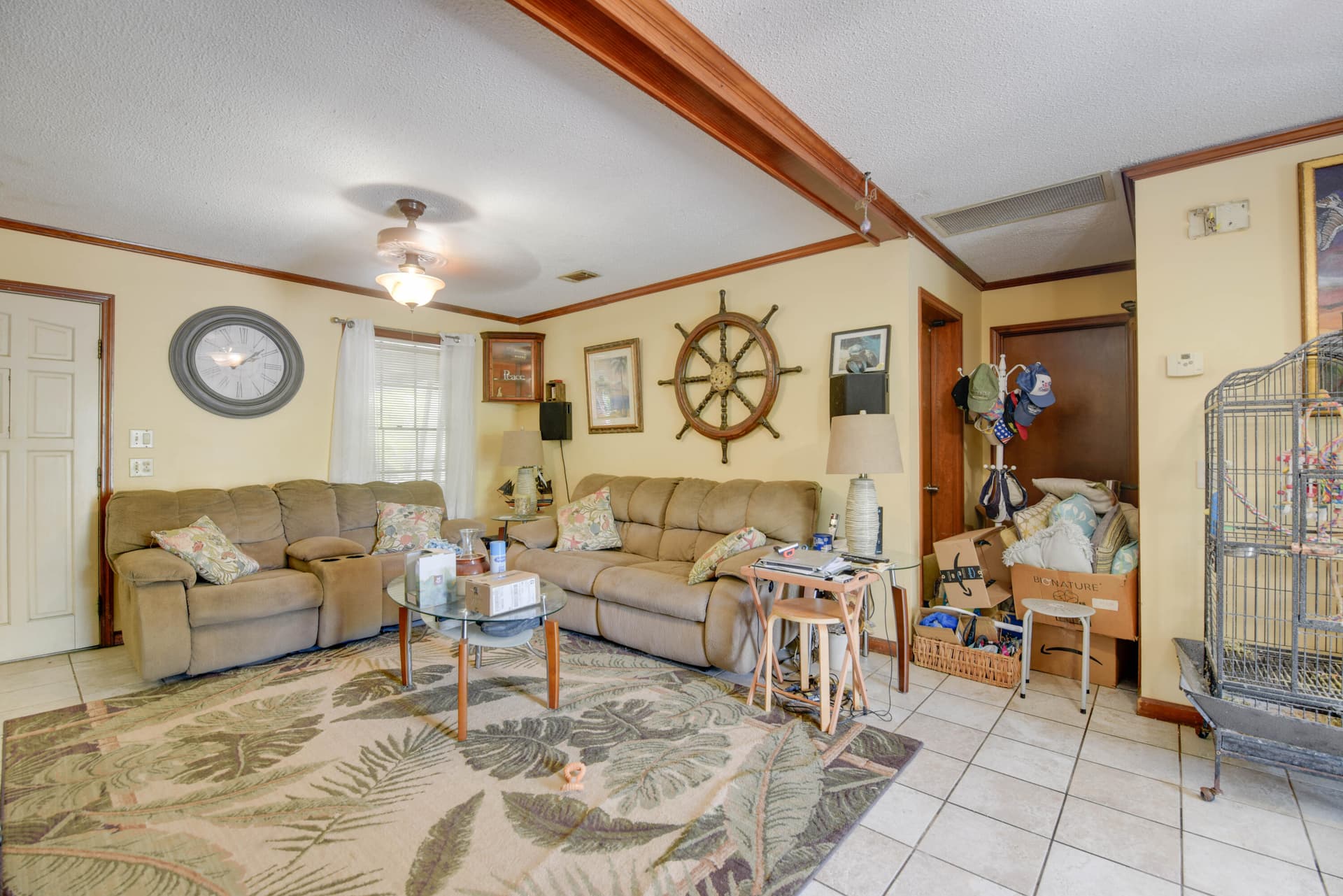 545 Ixora Drive photo 9