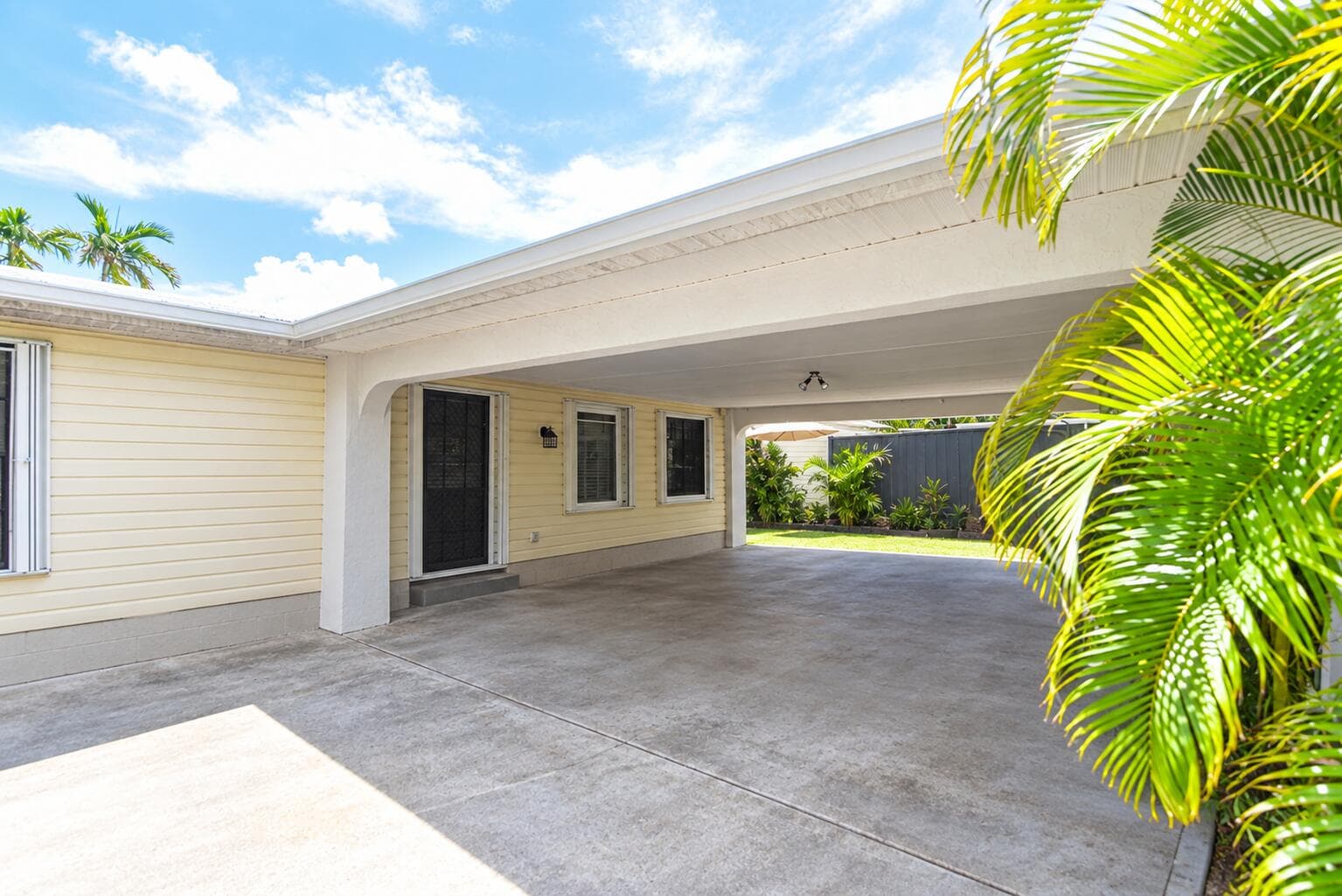 545 Ixora Drive photo 19
