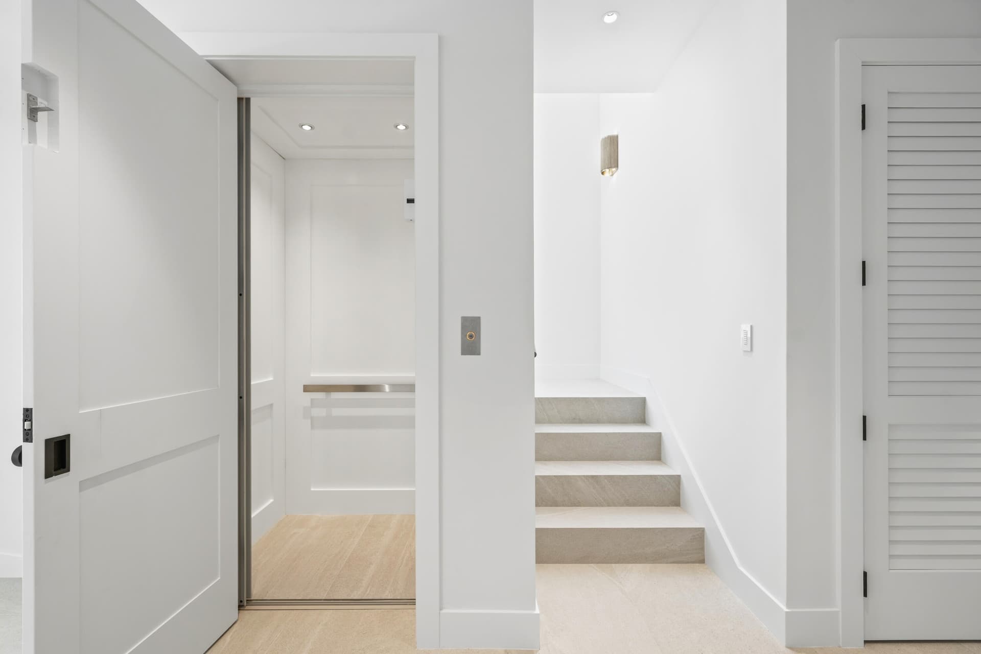 108 Ellington Court photo 10