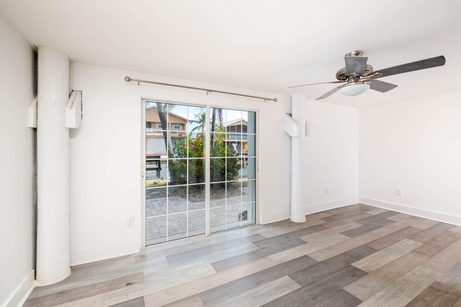 126 3rd Lane photo 10