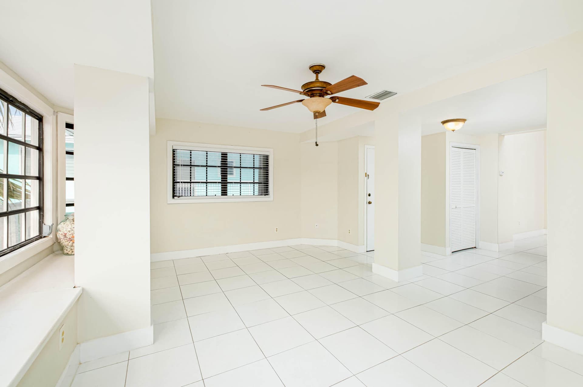 126 3rd Lane photo 14