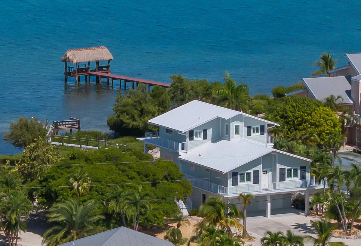 355 Stirrup Key Boulevard photo 2