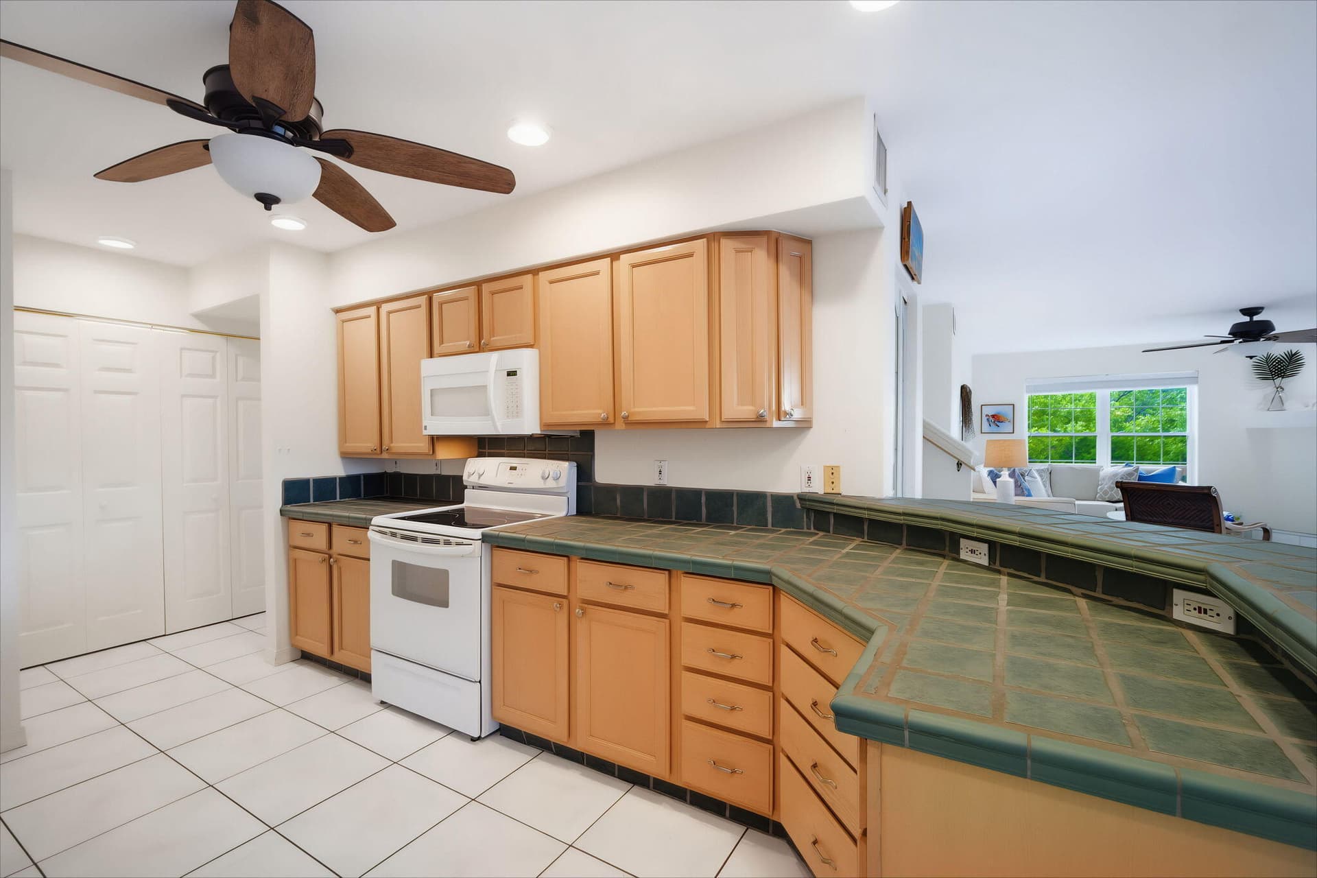 27383 Saint Martin Lane photo 15