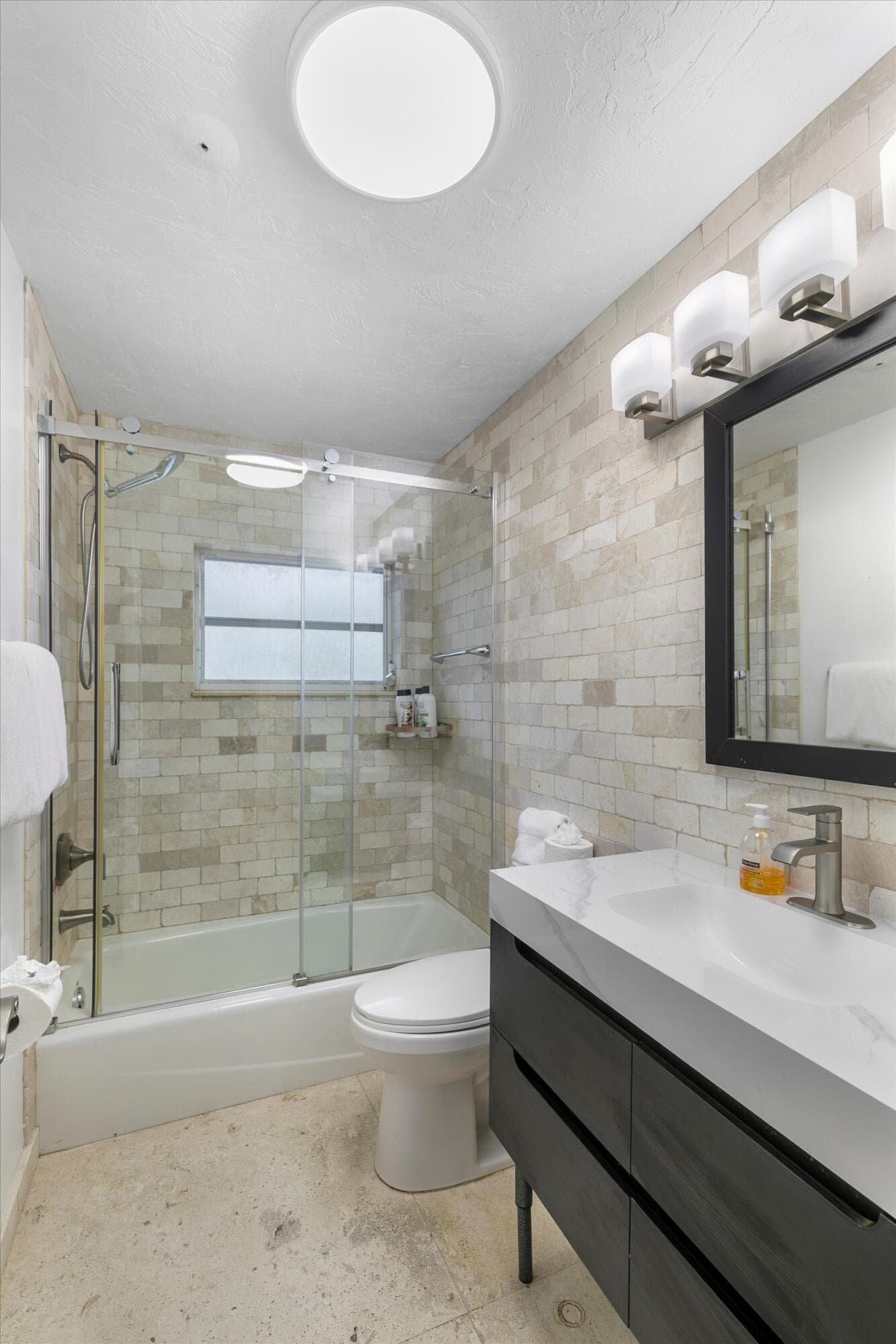 481 E Shore Drive 481 E Shore Drive photo 25