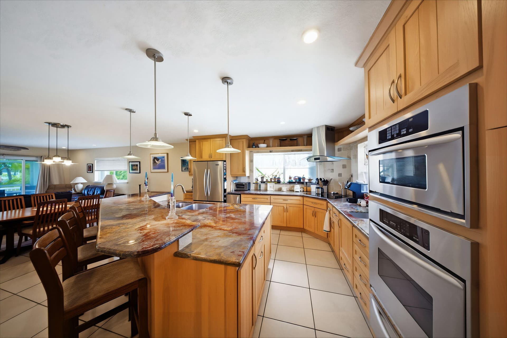 147 Gardenia Street photo 15