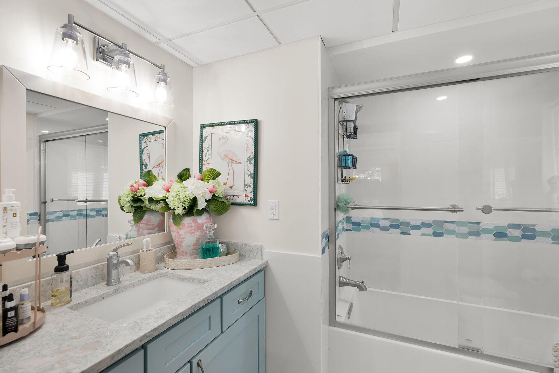 1025 W Ocean Drive 2 W photo 14