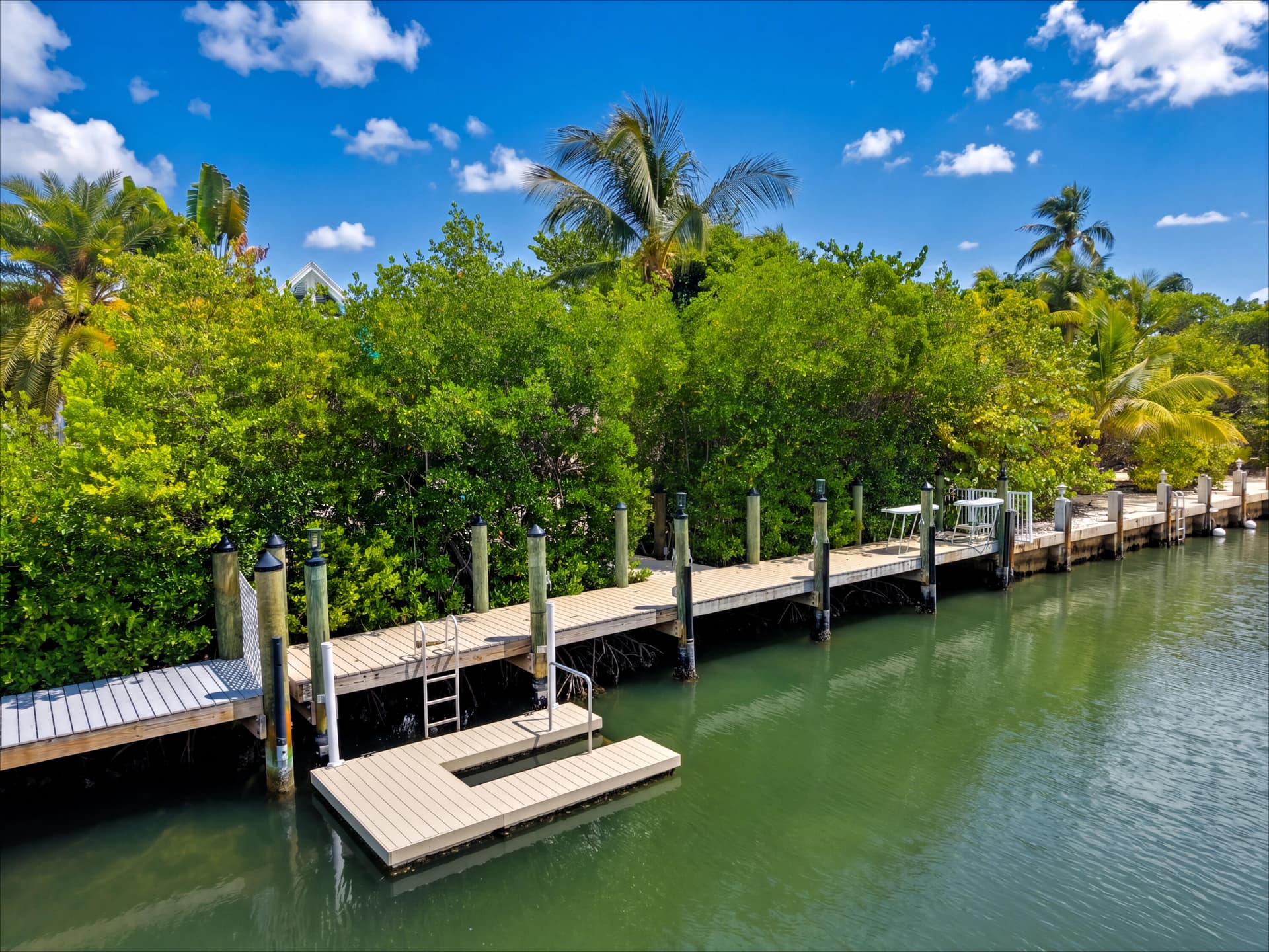 499 Sombrero Beach Road photo 7