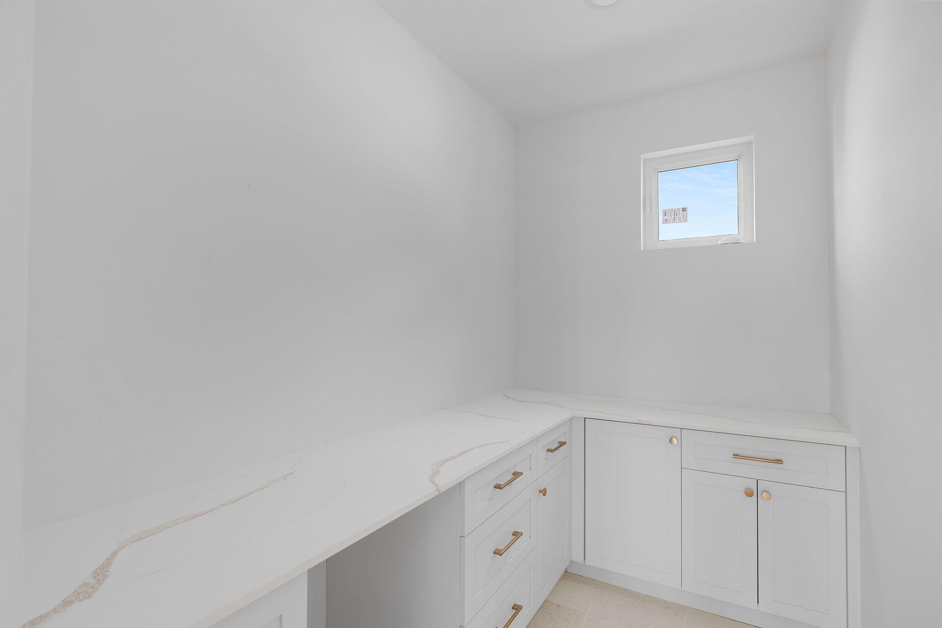 109 Ellington Court photo 19