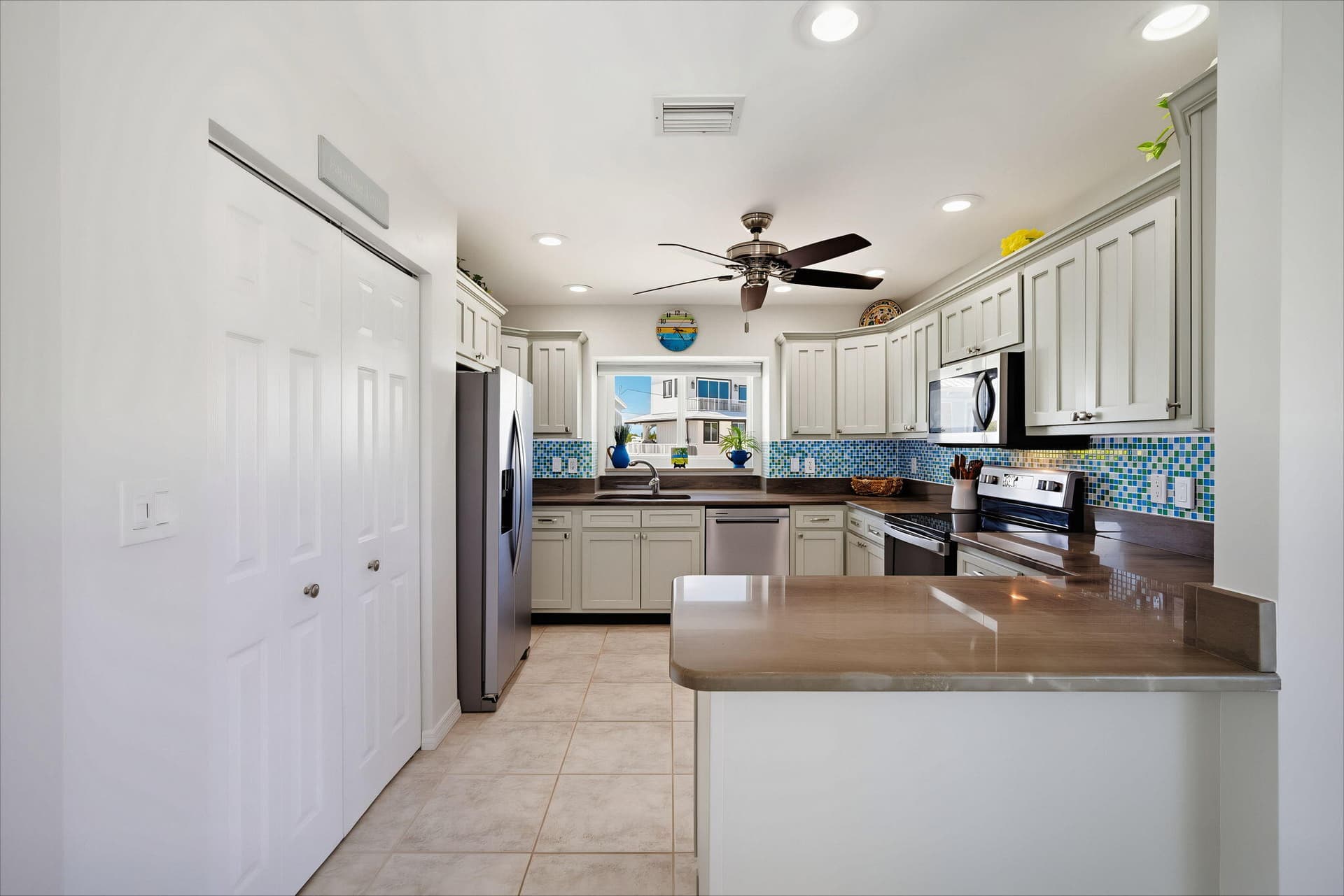 459 Pattison Drive photo 9
