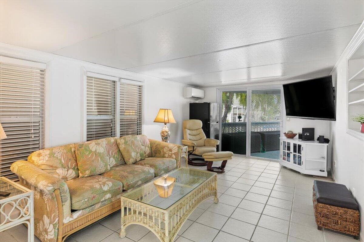 701 Spanish Main Drive 455 photo 5