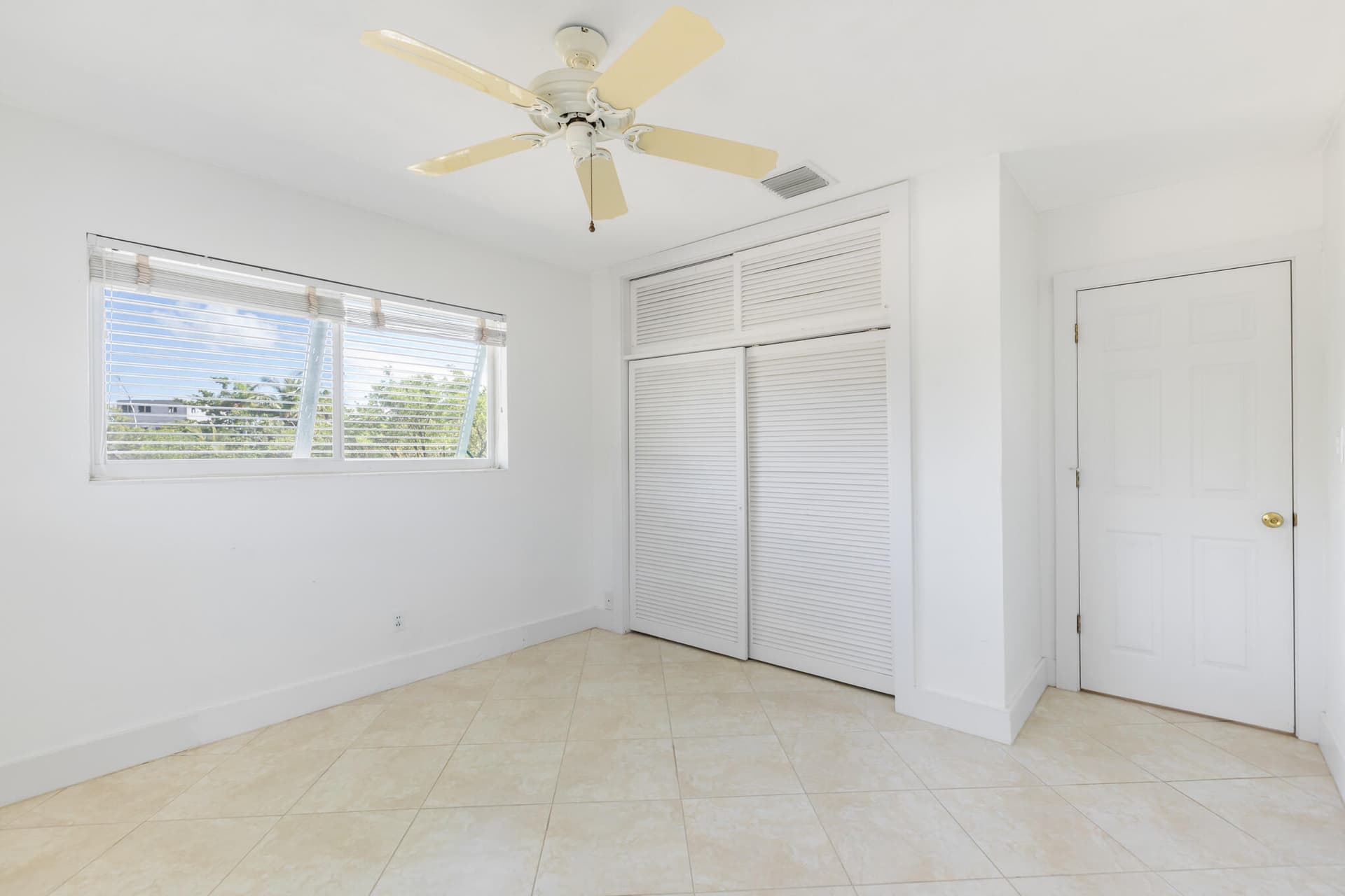 1151 Sugarloaf Boulevard photo 20
