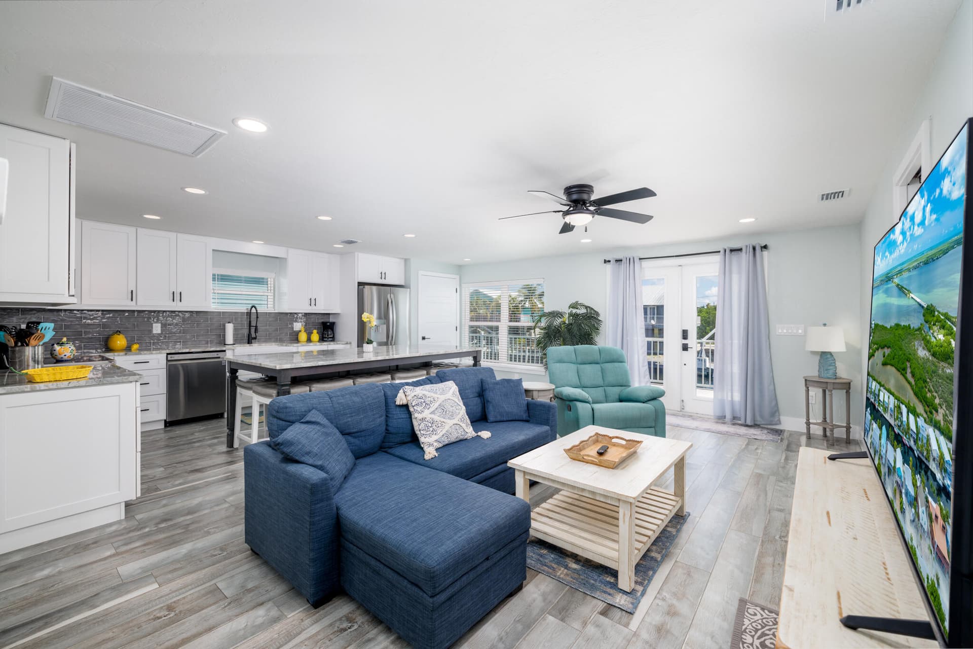 173 W Cahill Court photo 10