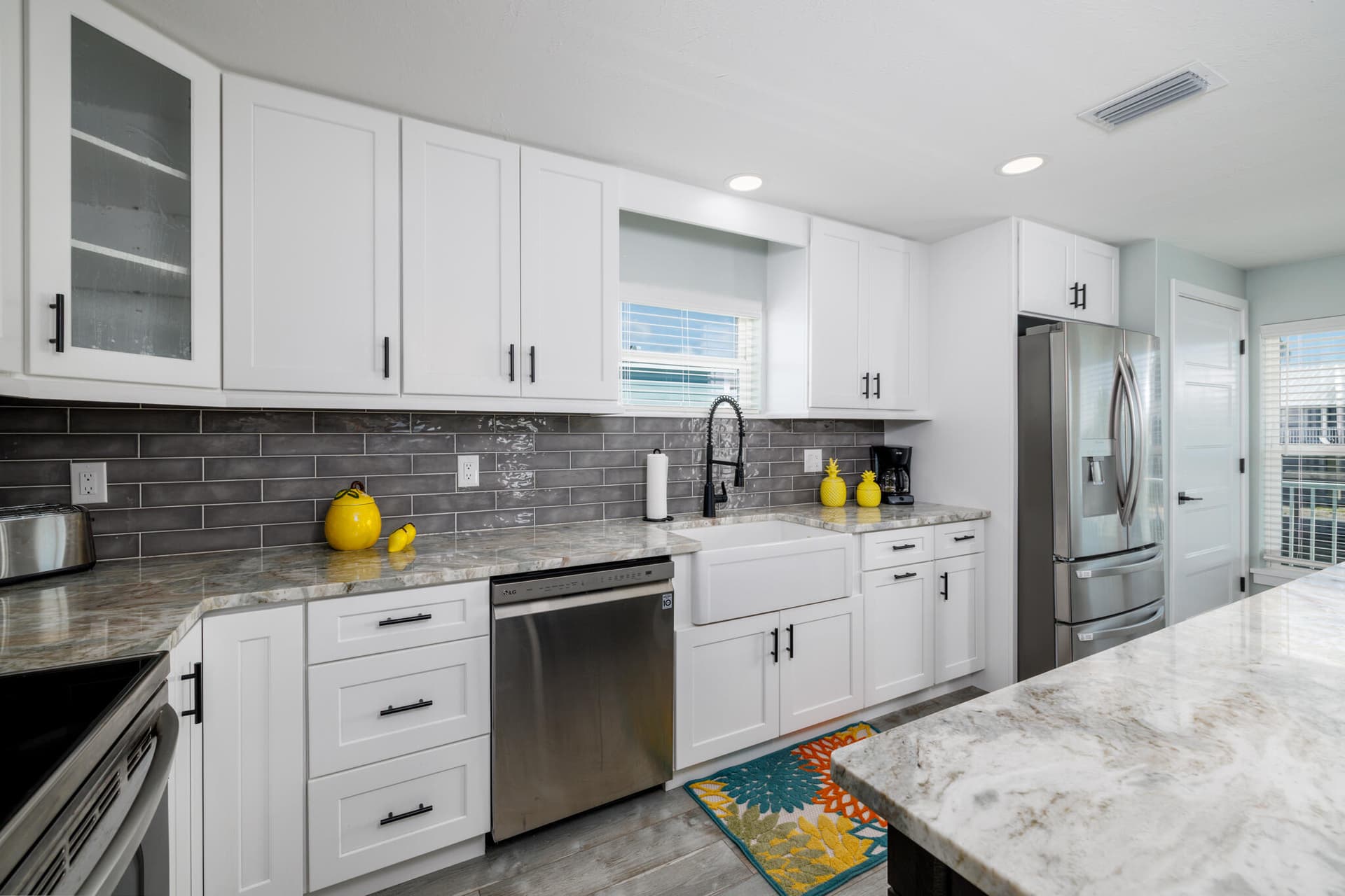 173 W Cahill Court photo 20