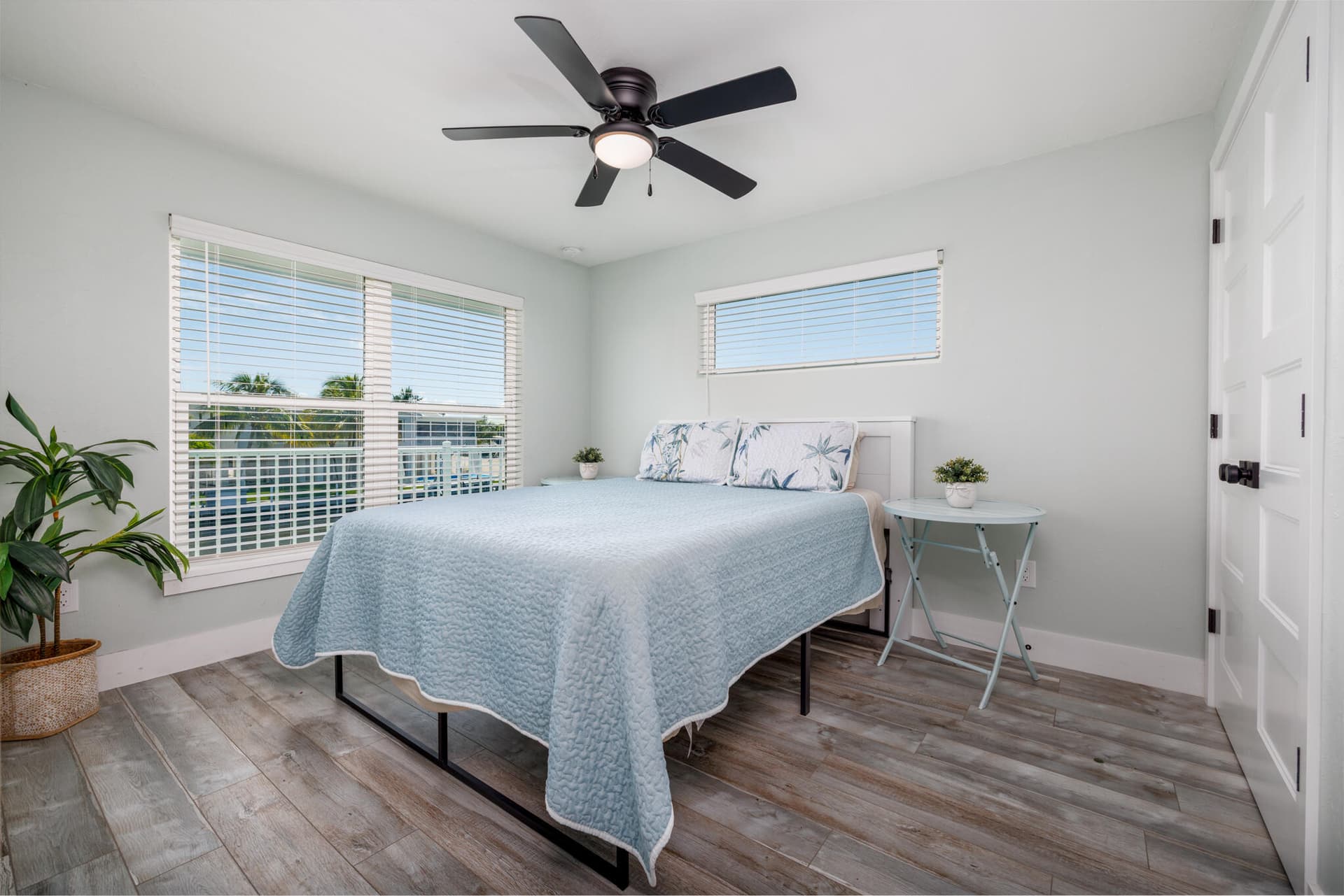 173 W Cahill Court photo 22