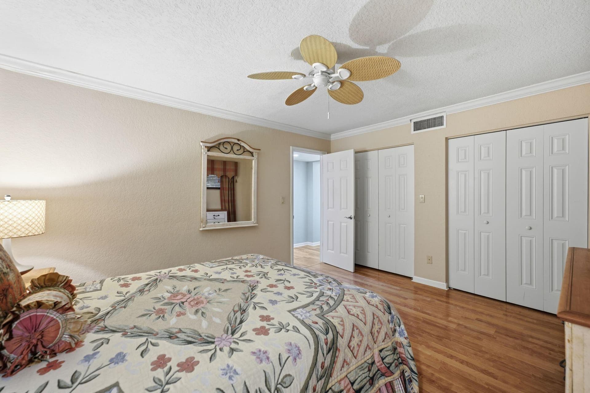 96000 NW Overseas Highway APT W22 photo 17