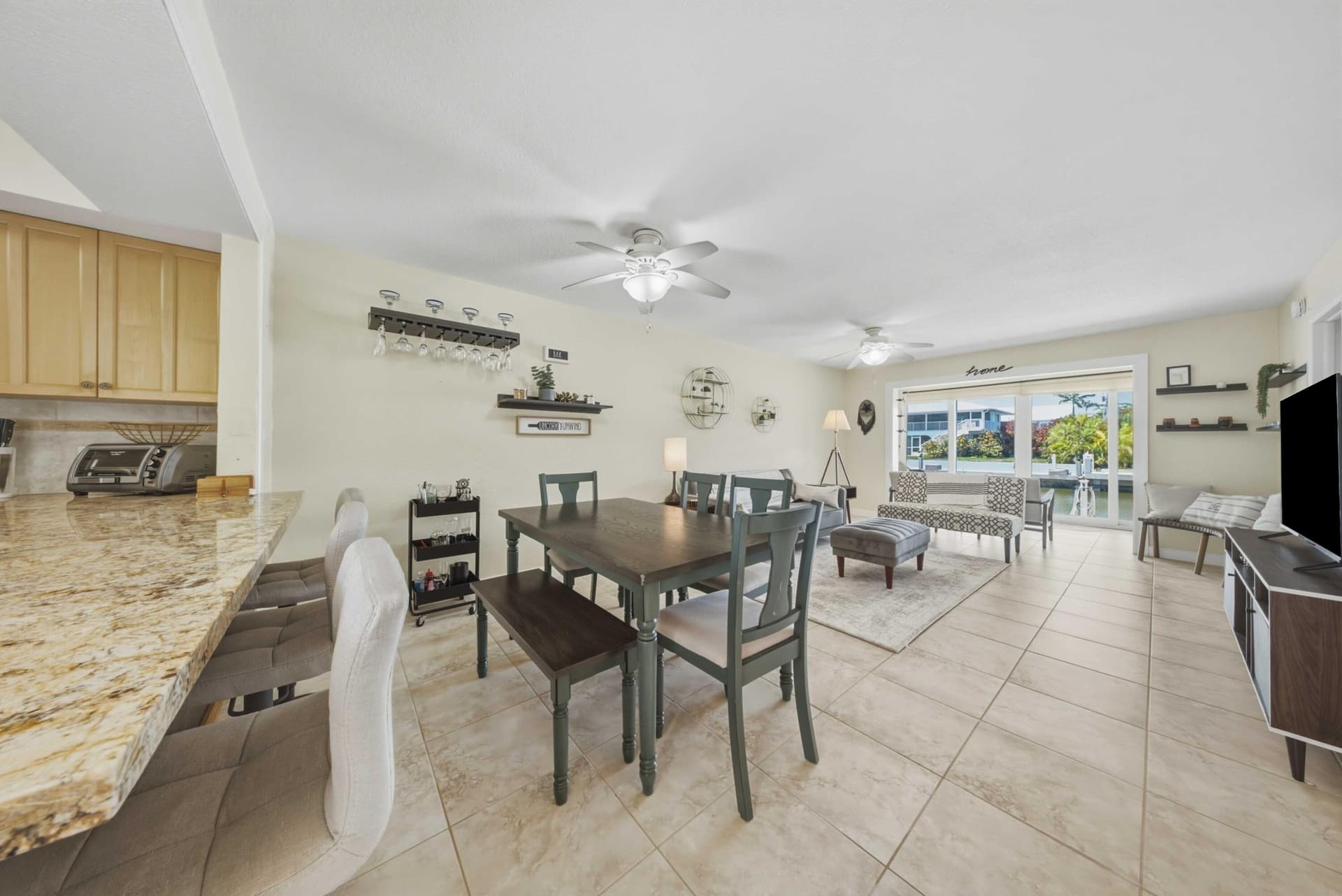 389 N Anglers Drive 107 photo 3