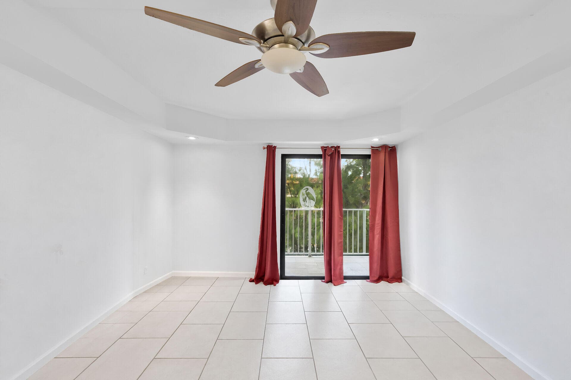 201 E Ocean Drive 312 photo 8