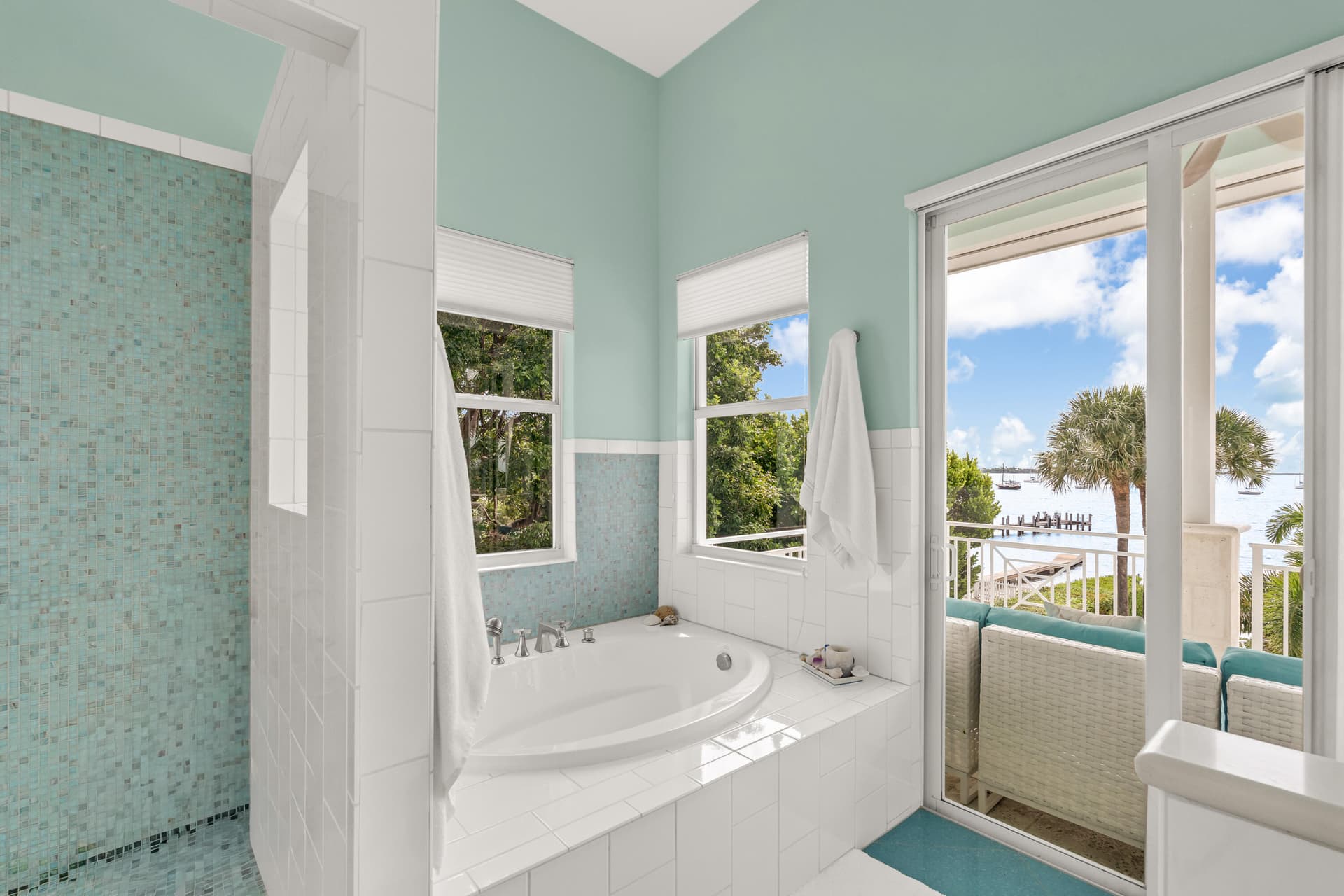 126 Point Pleasant Drive photo 15