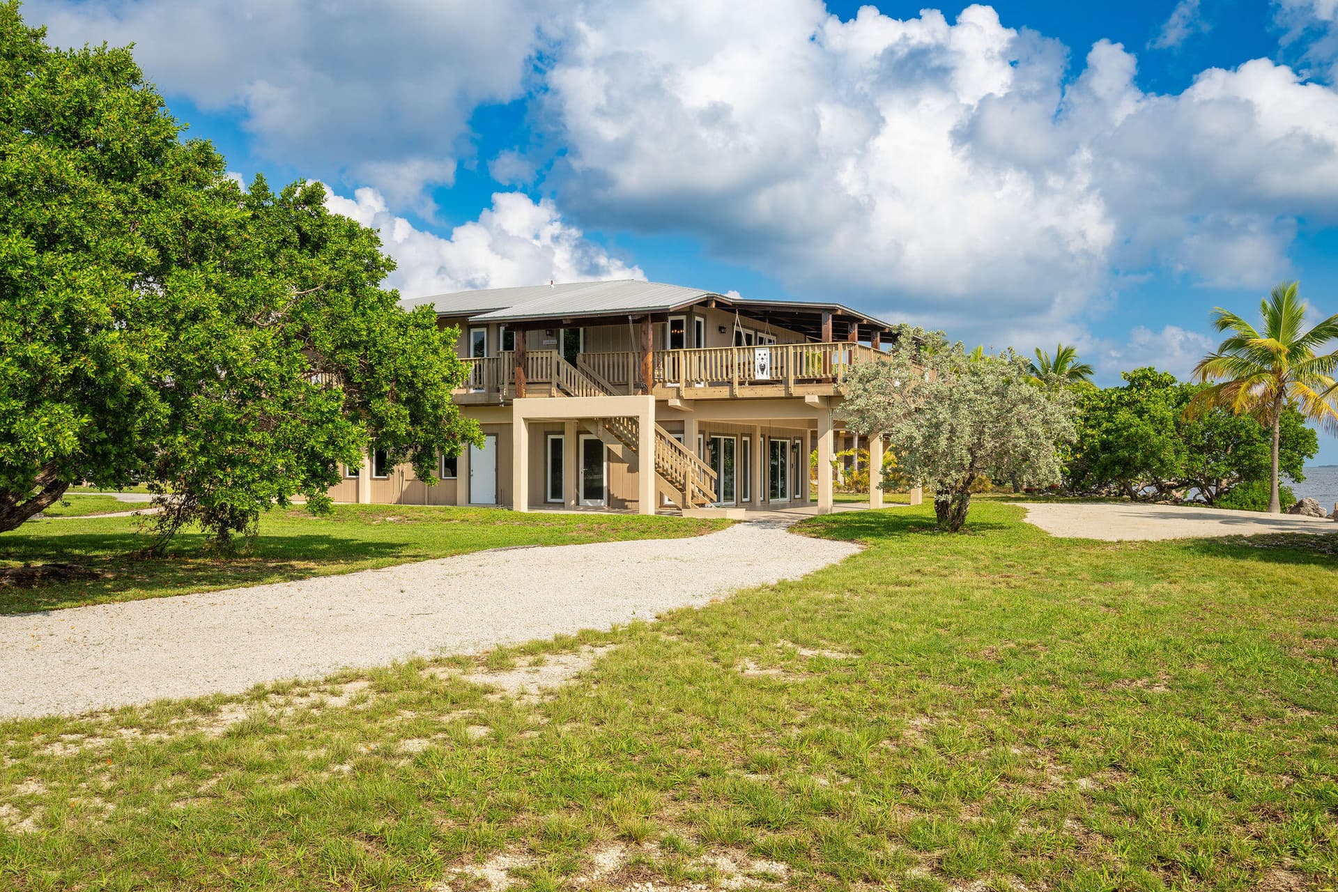2131 Coral Way photo 10