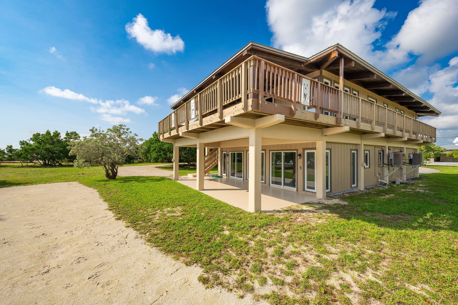 2131 Coral Way photo 20