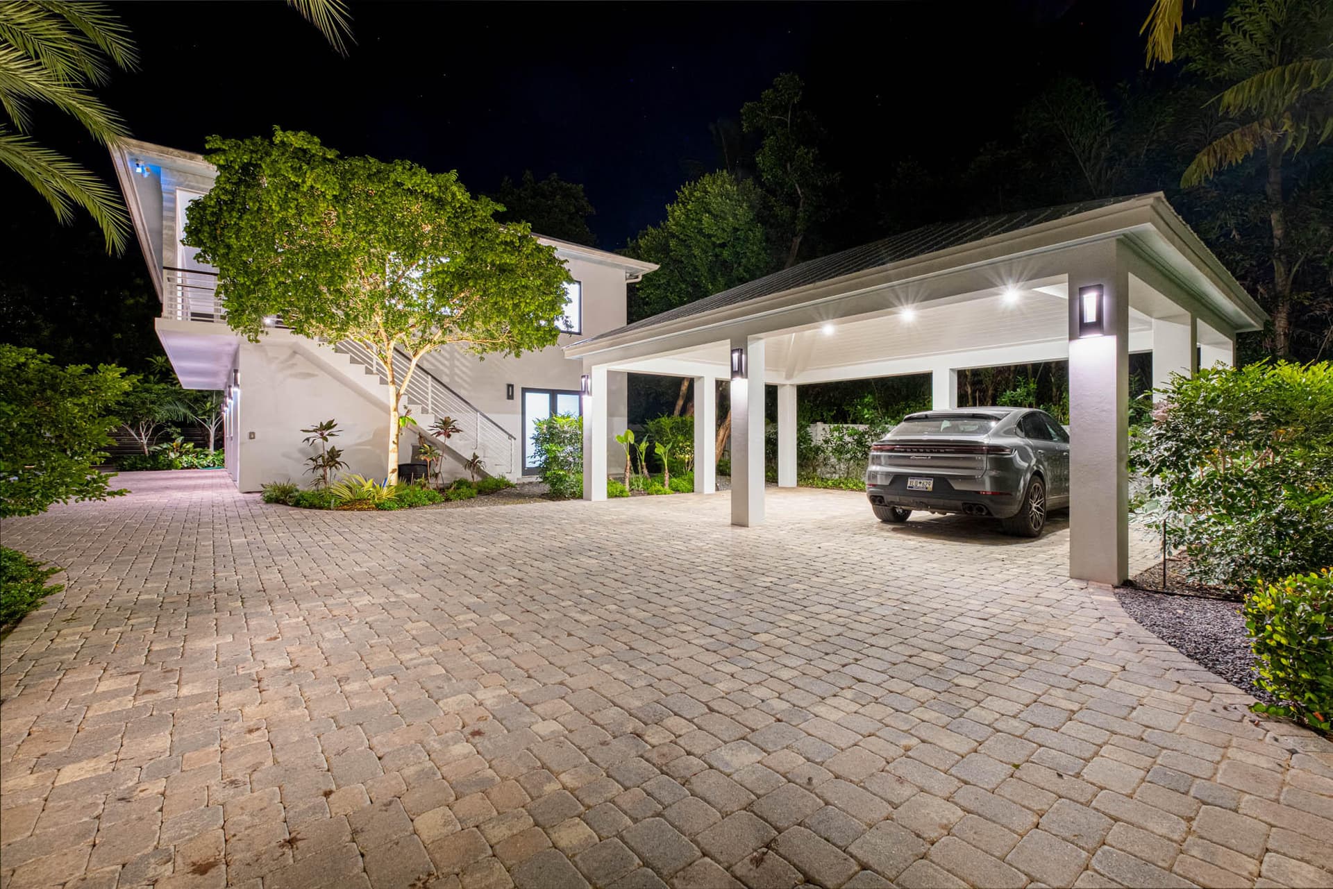 16 Avacado Street photo 6