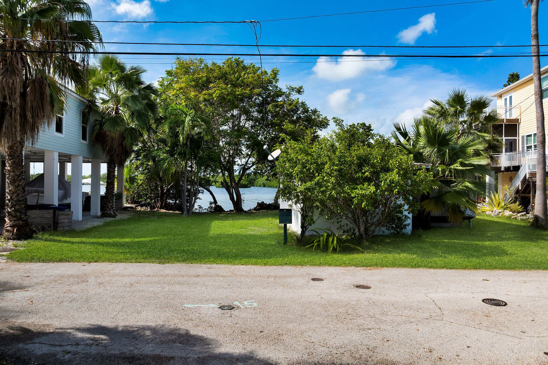 6 Beach Drive photo 4