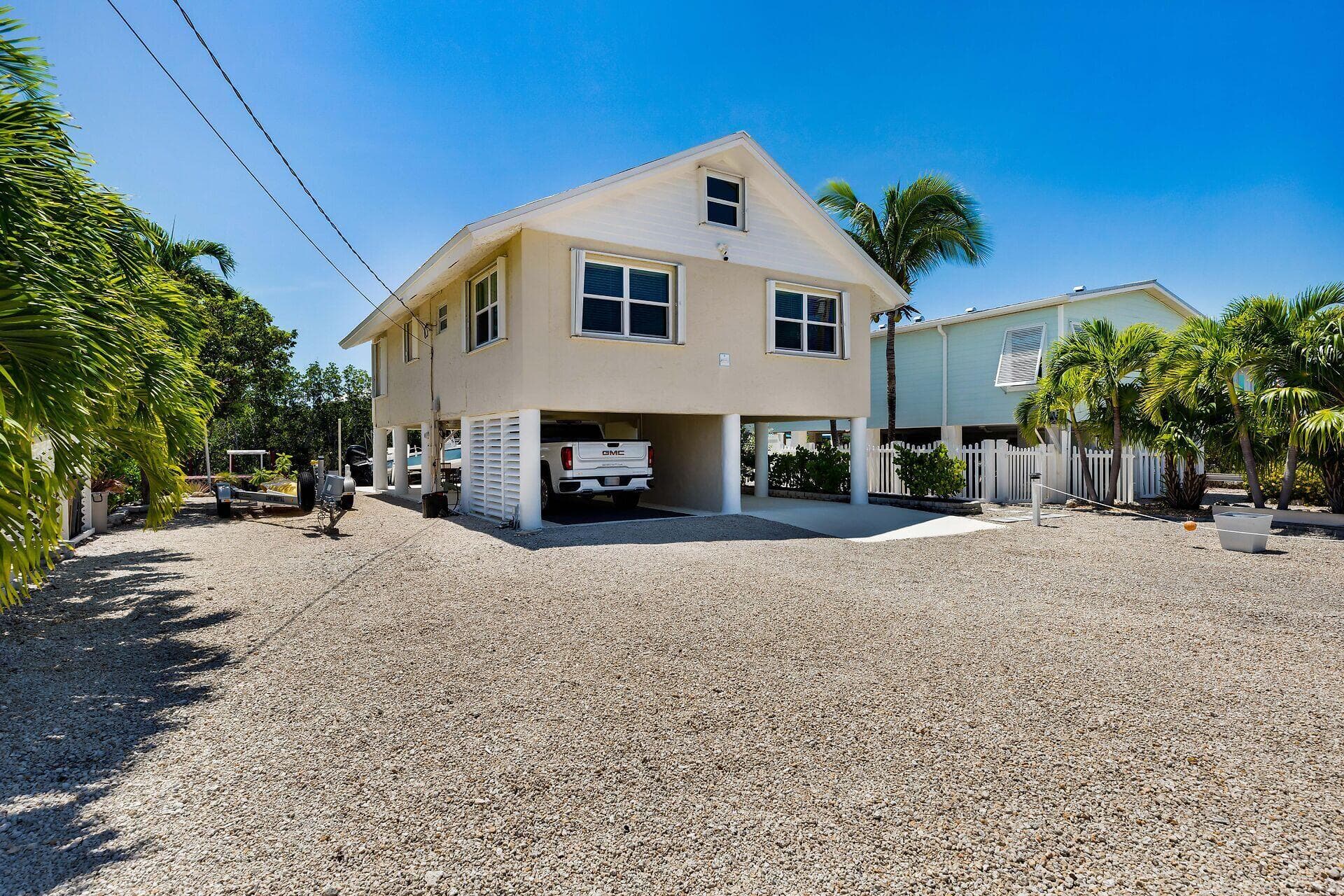27322 Saint Martin Lane photo 1