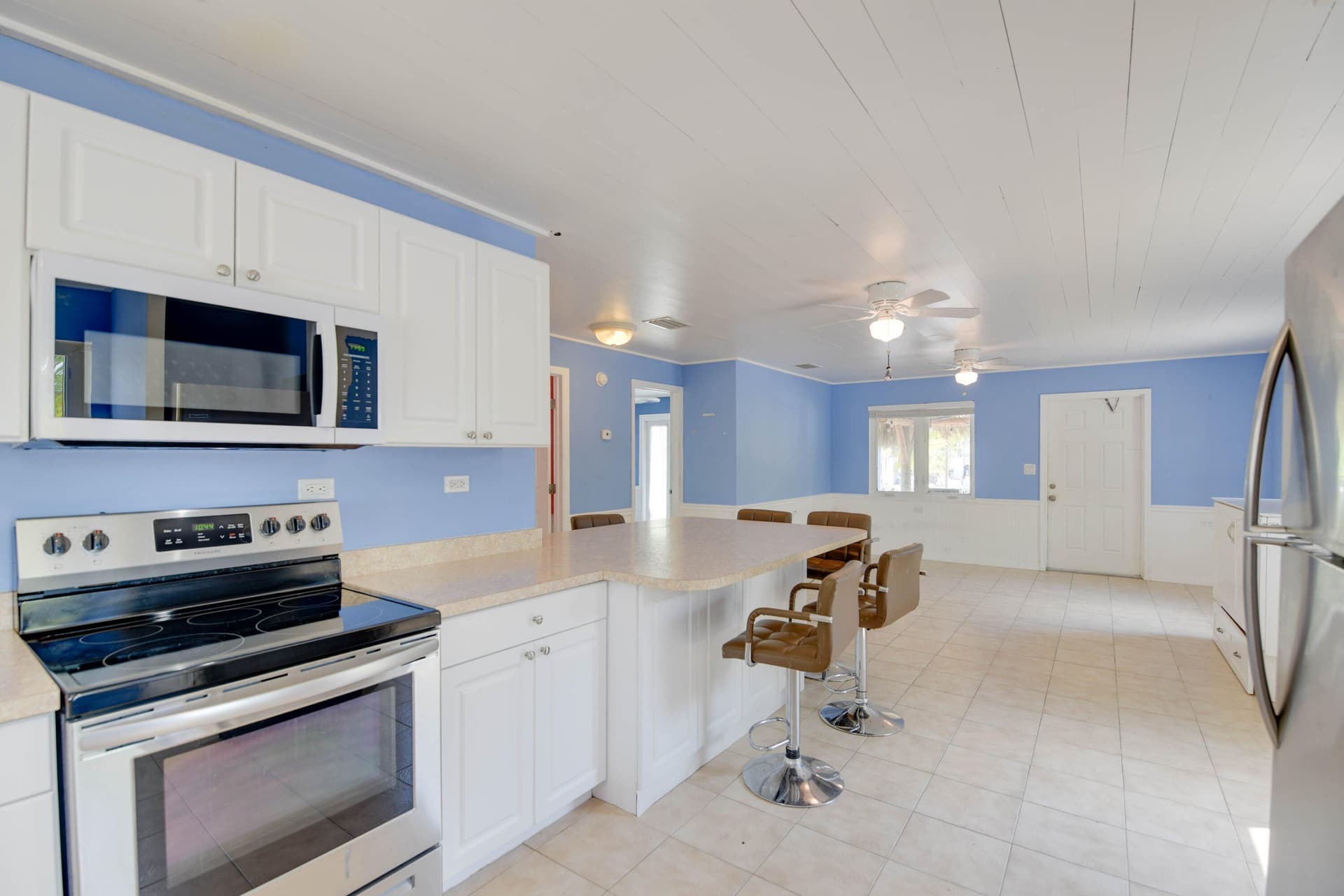 28441 Meyer Avenue photo 7