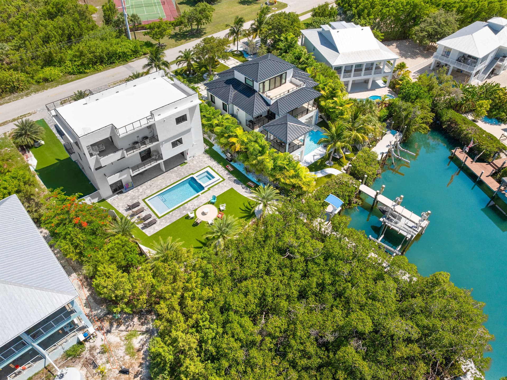 136 Coco Plum Drive photo 8
