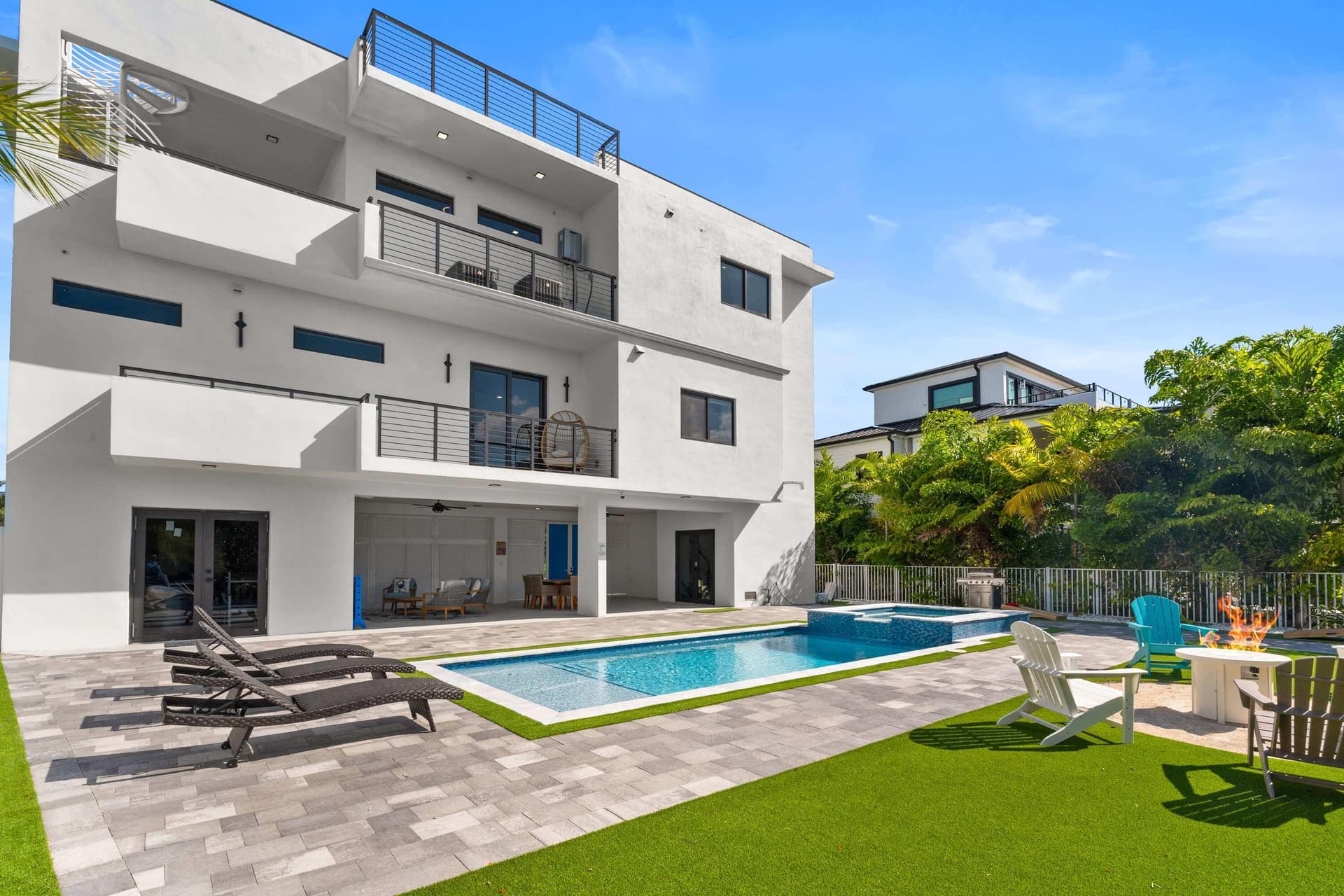136 Coco Plum Drive photo 7
