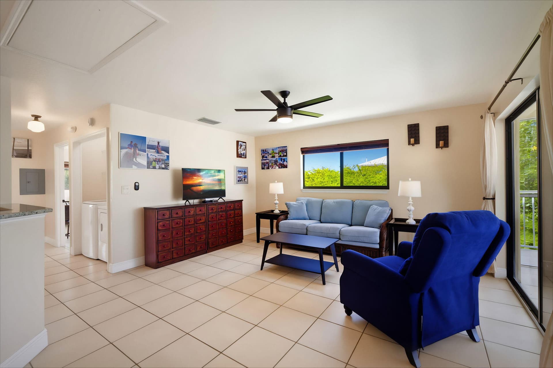9104 Aviation Boulevard photo 7