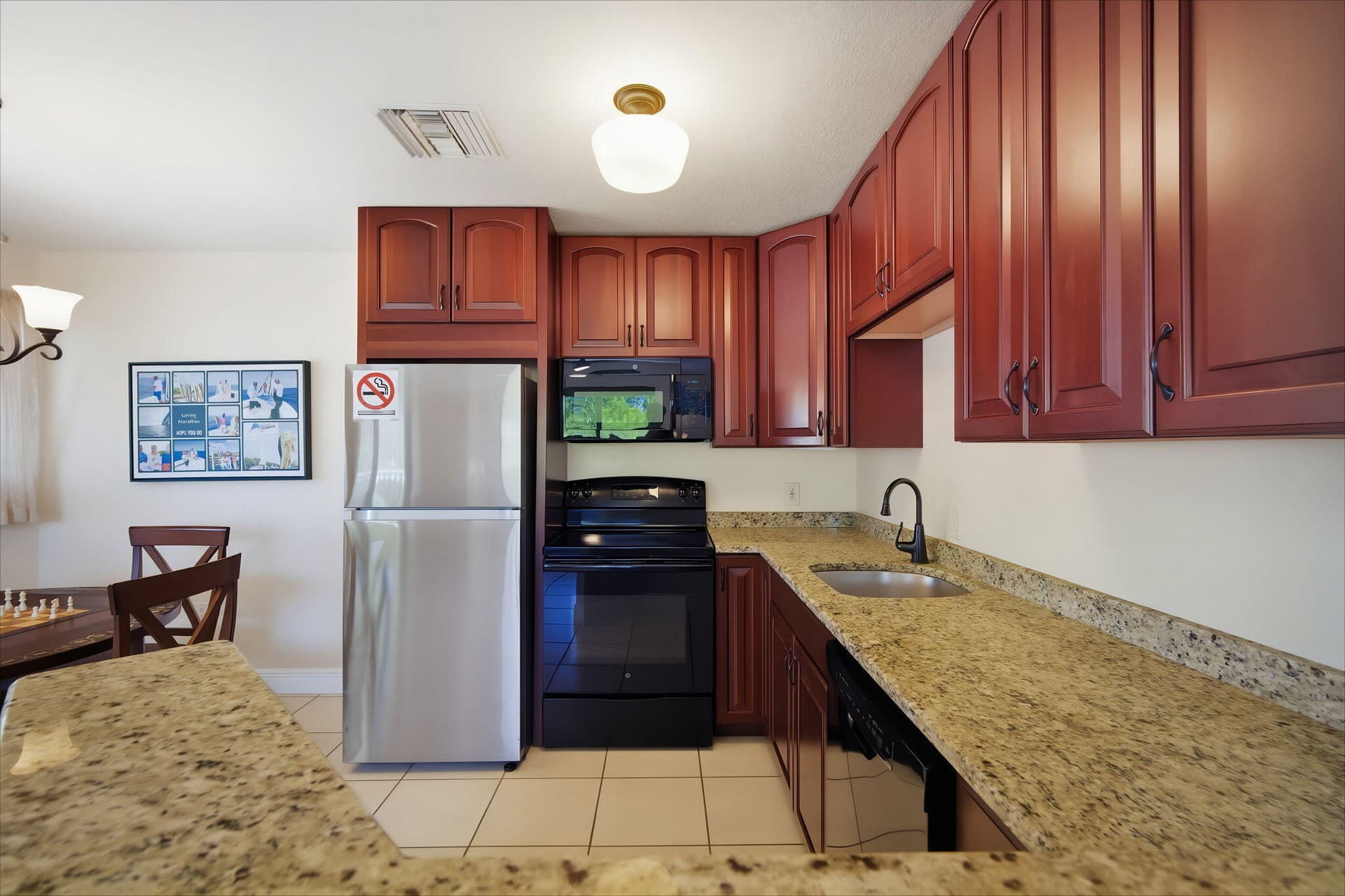 9104 Aviation Boulevard photo 11