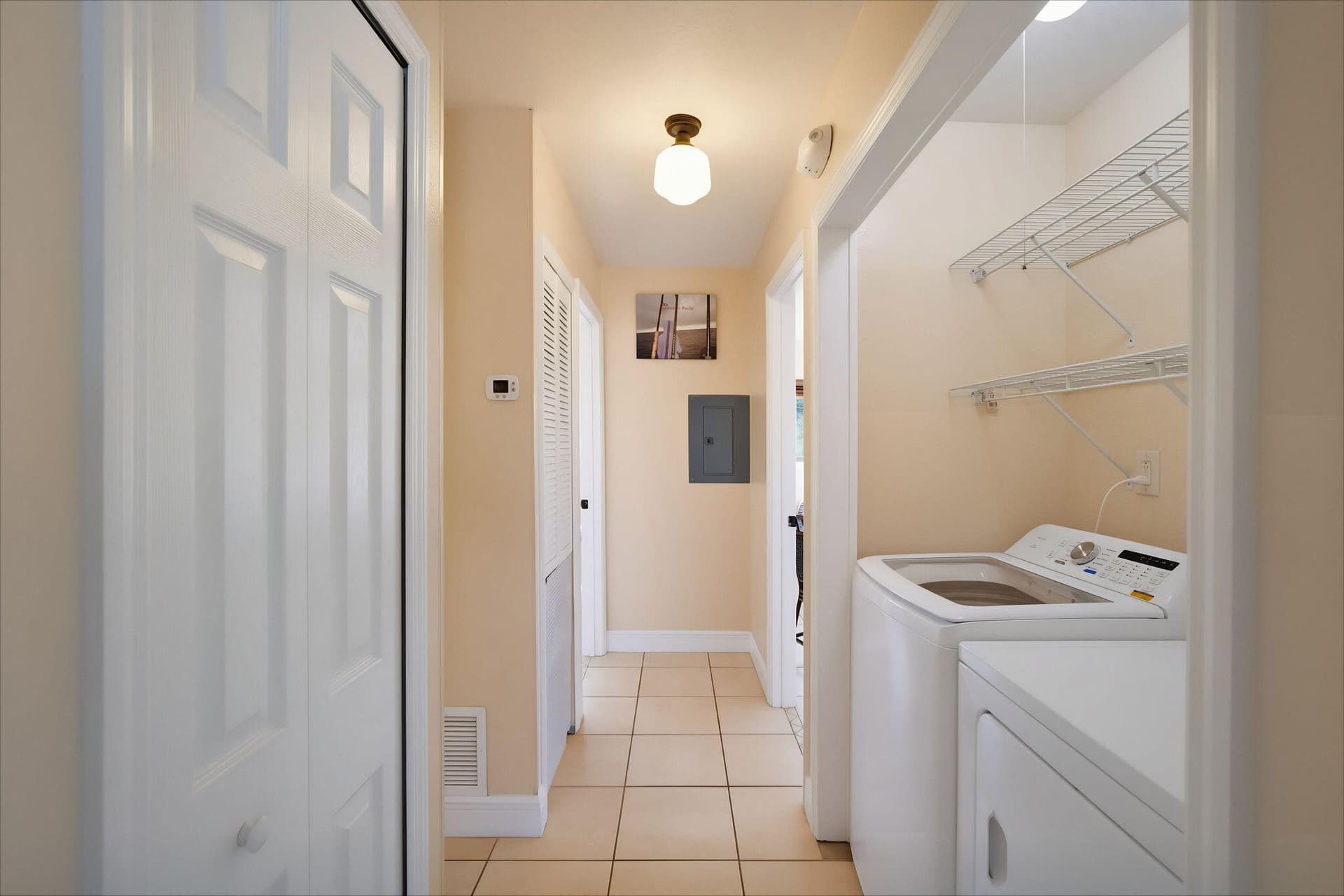 9104 Aviation Boulevard photo 14