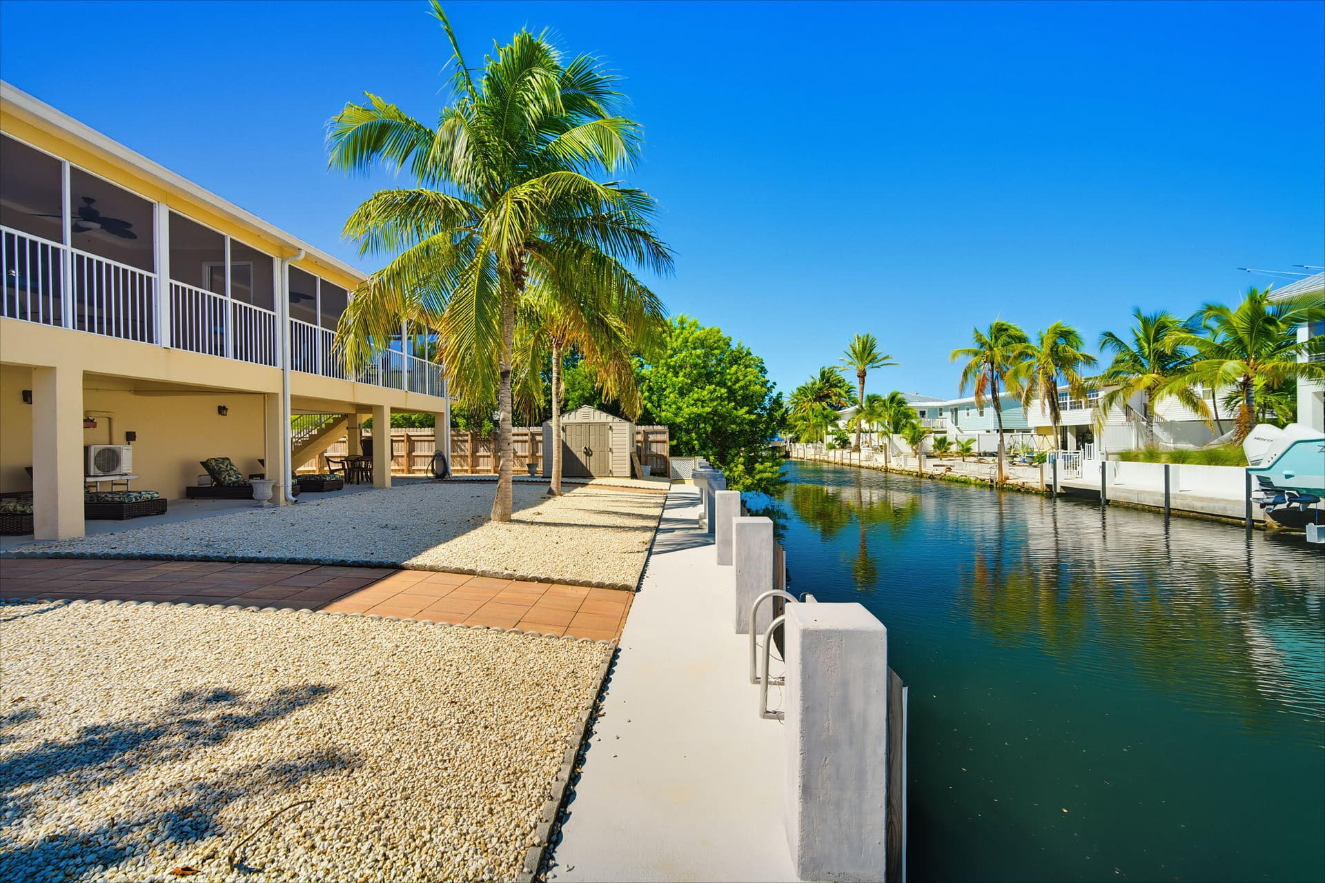 9104 Aviation Boulevard photo 4