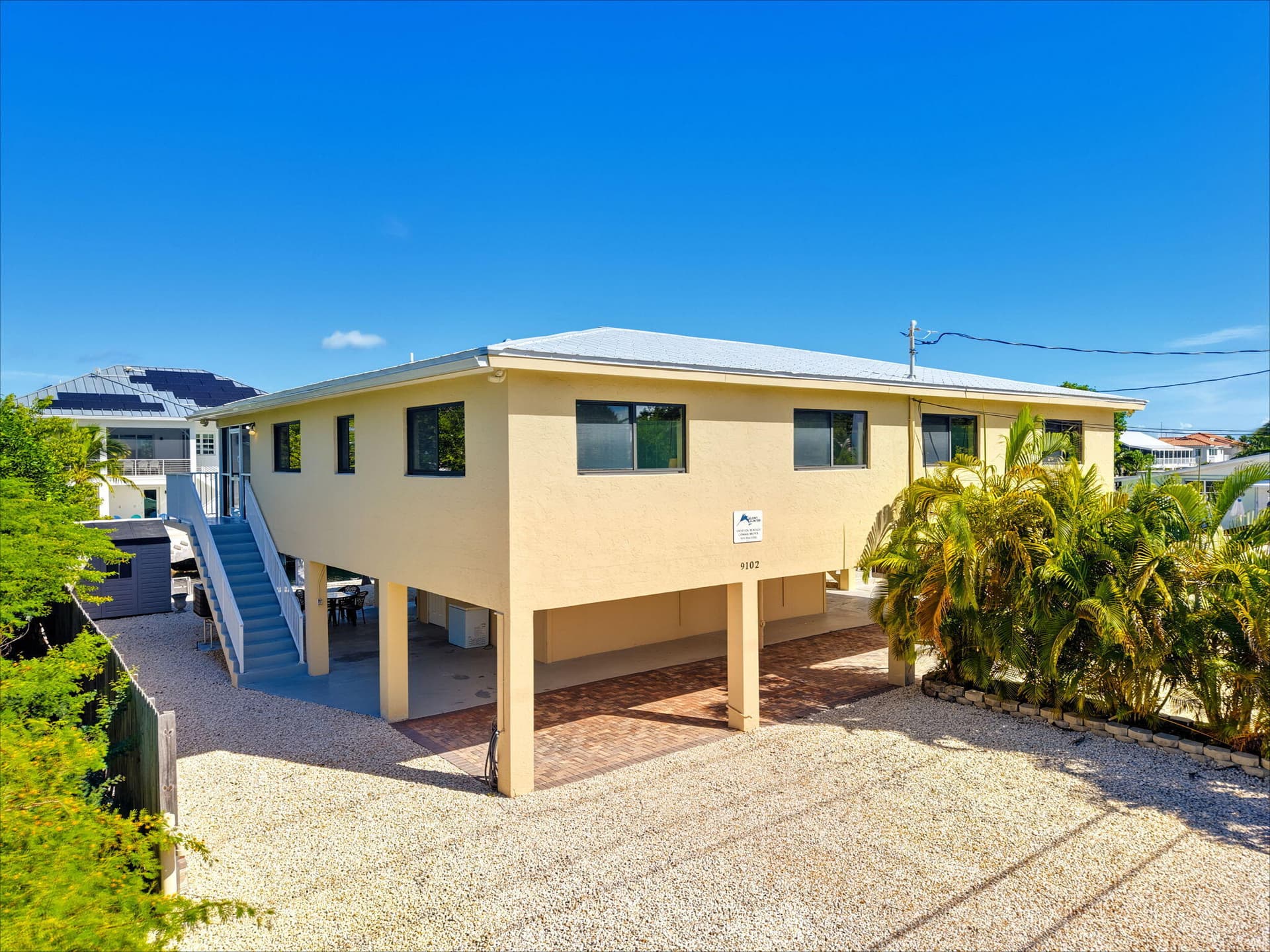 9104 Aviation Boulevard photo 2