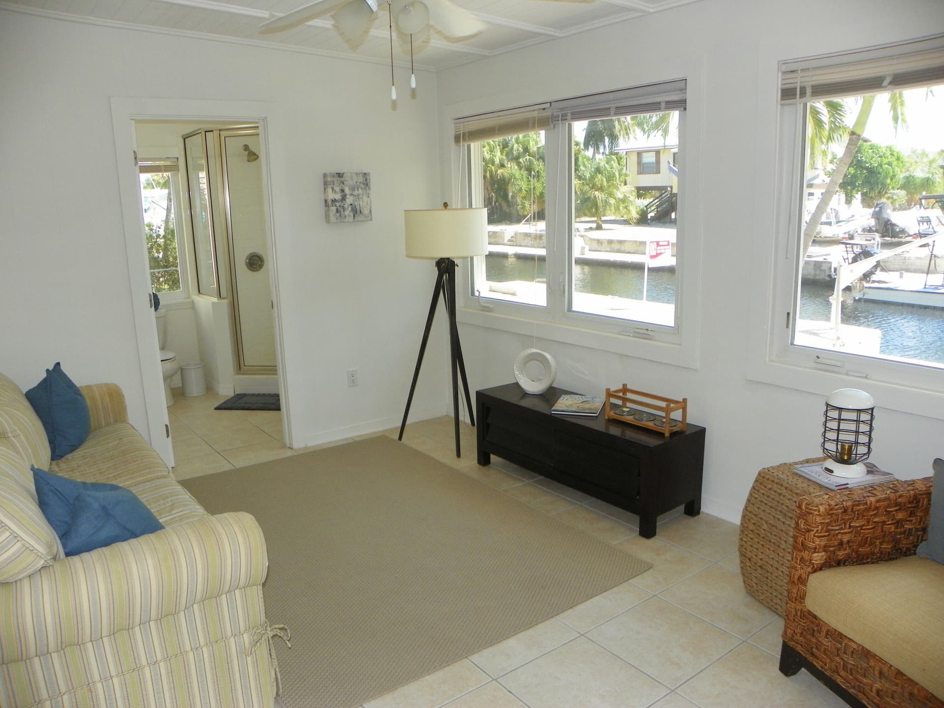 29544 Independence Avenue photo 4
