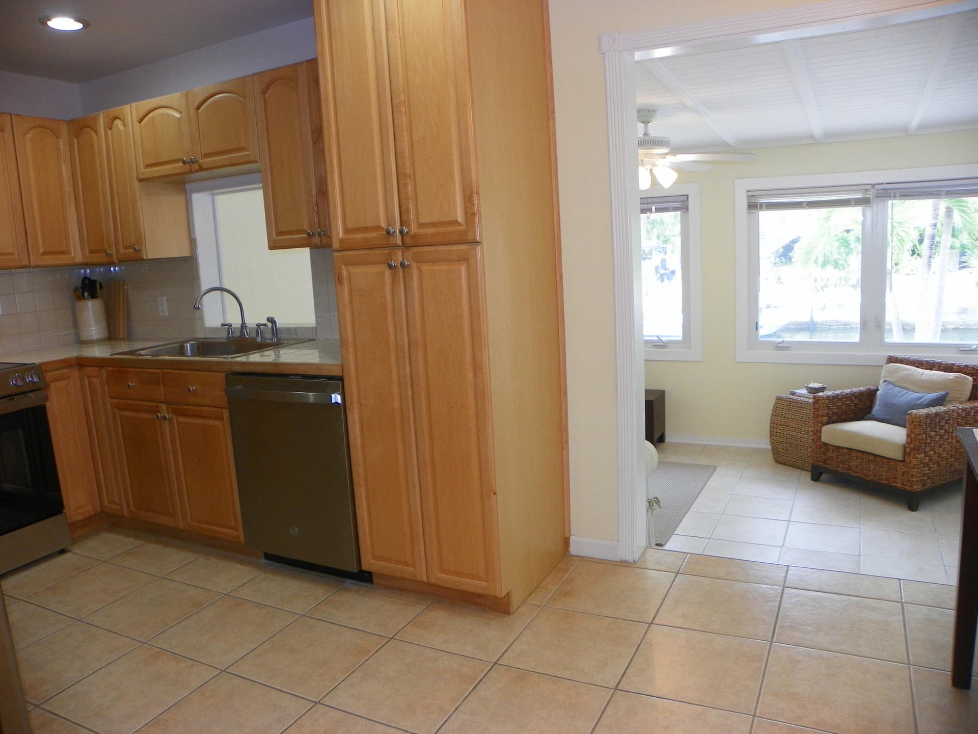 29544 Independence Avenue photo 12