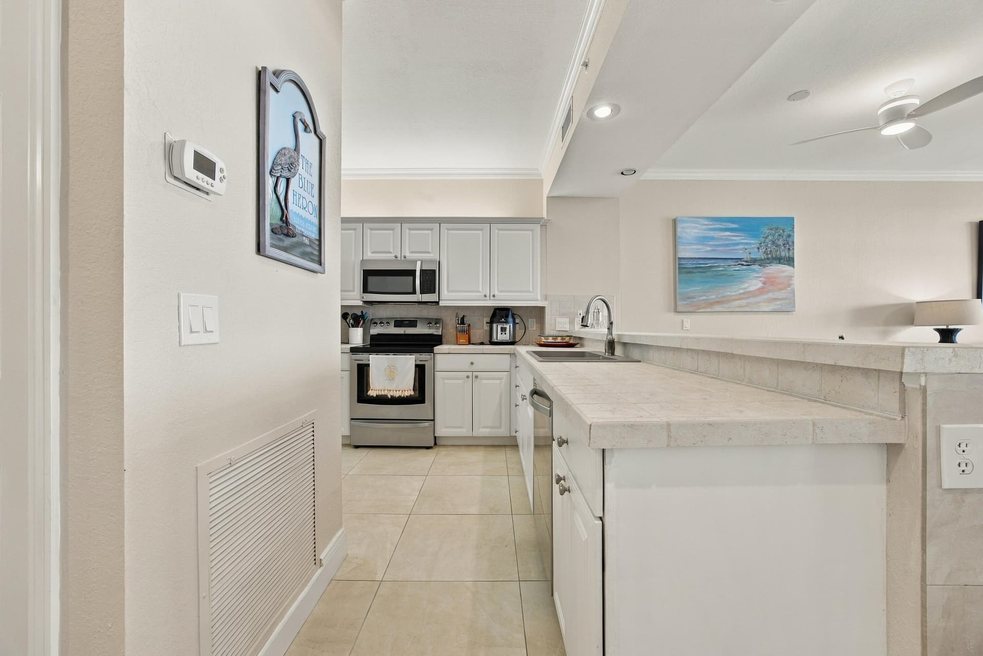 5607 College Road # B302 photo 19