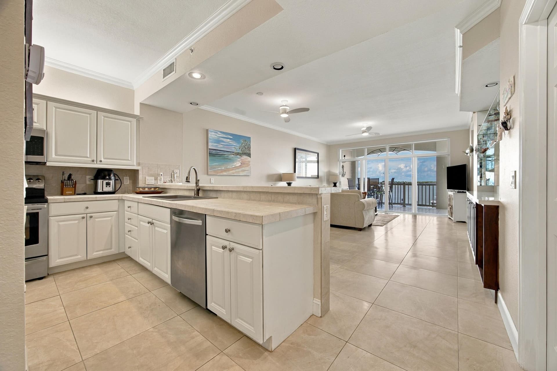 5607 College Road # B302 photo 18