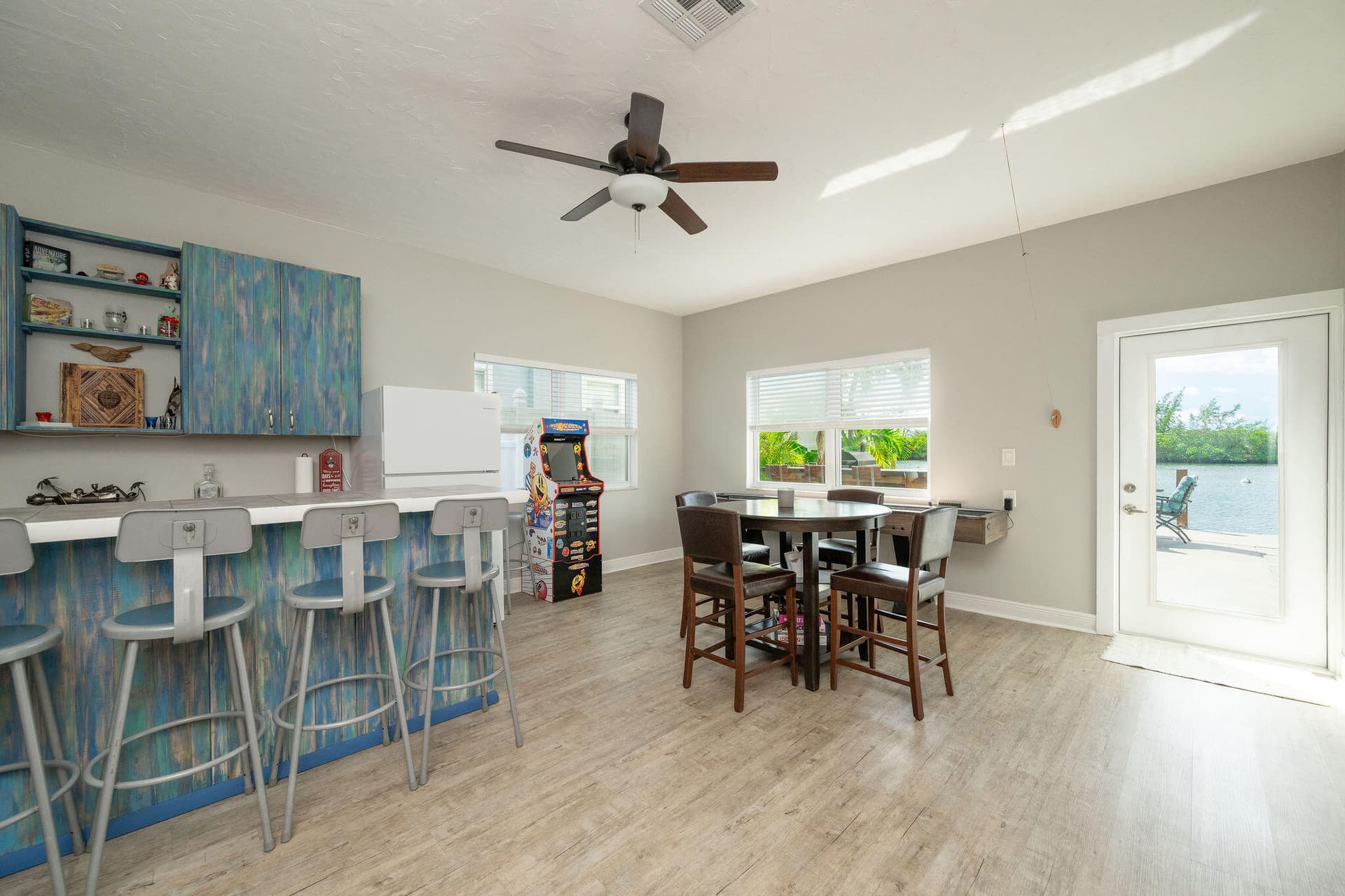 25A 12th Avenue photo 9